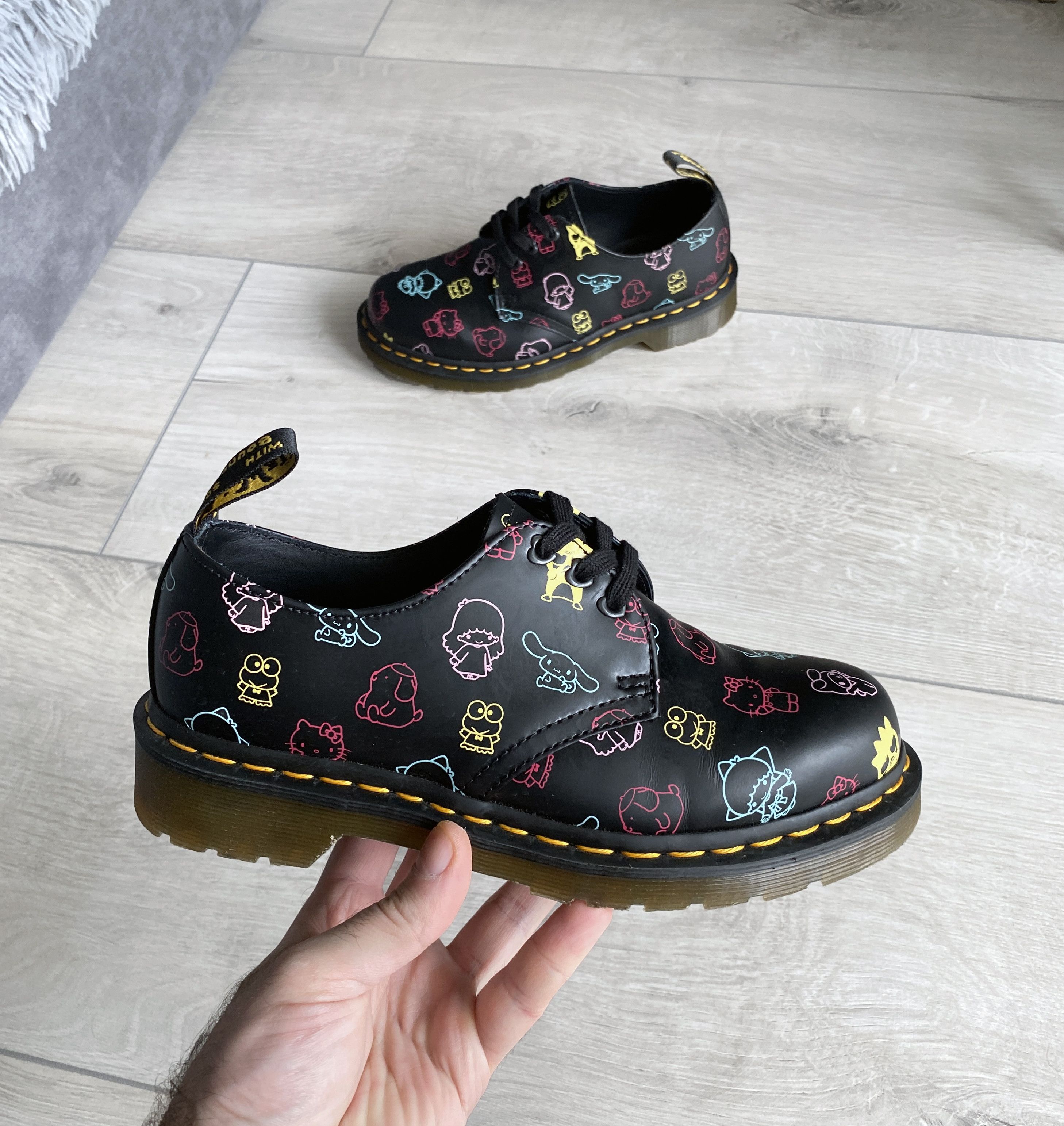 Dr. Martens dr. martens x hello kitty boot Size US 7.5 / IT 37.5 - 1 Thumbnail