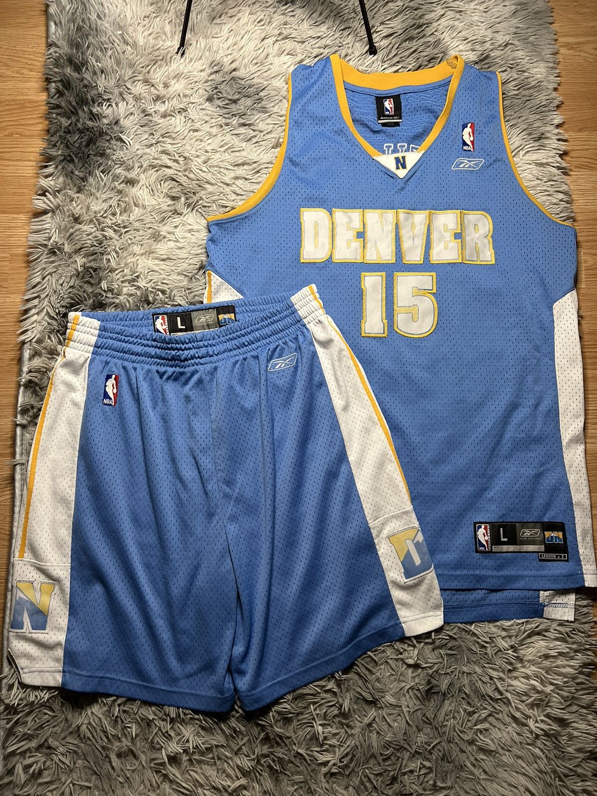 VTG 90's Denver Nuggets NBA Carmelo Anthony Reebok jersey