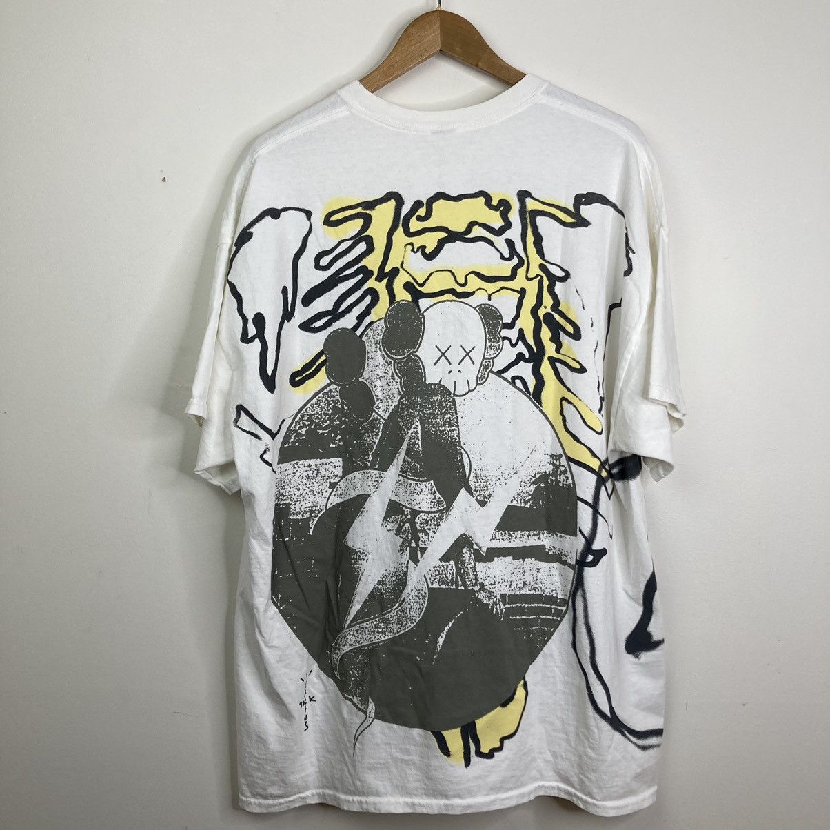 Travis Scott Cactus discount Jack + Kaws For Fragment L/S Tee Size L EUC AOP Double-Sided