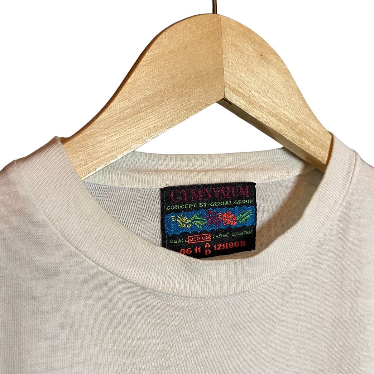 Vintage Vintage Gymnasium Photo Graphic Art Tee Size US M / EU 48-50 / 2 - 8 Thumbnail
