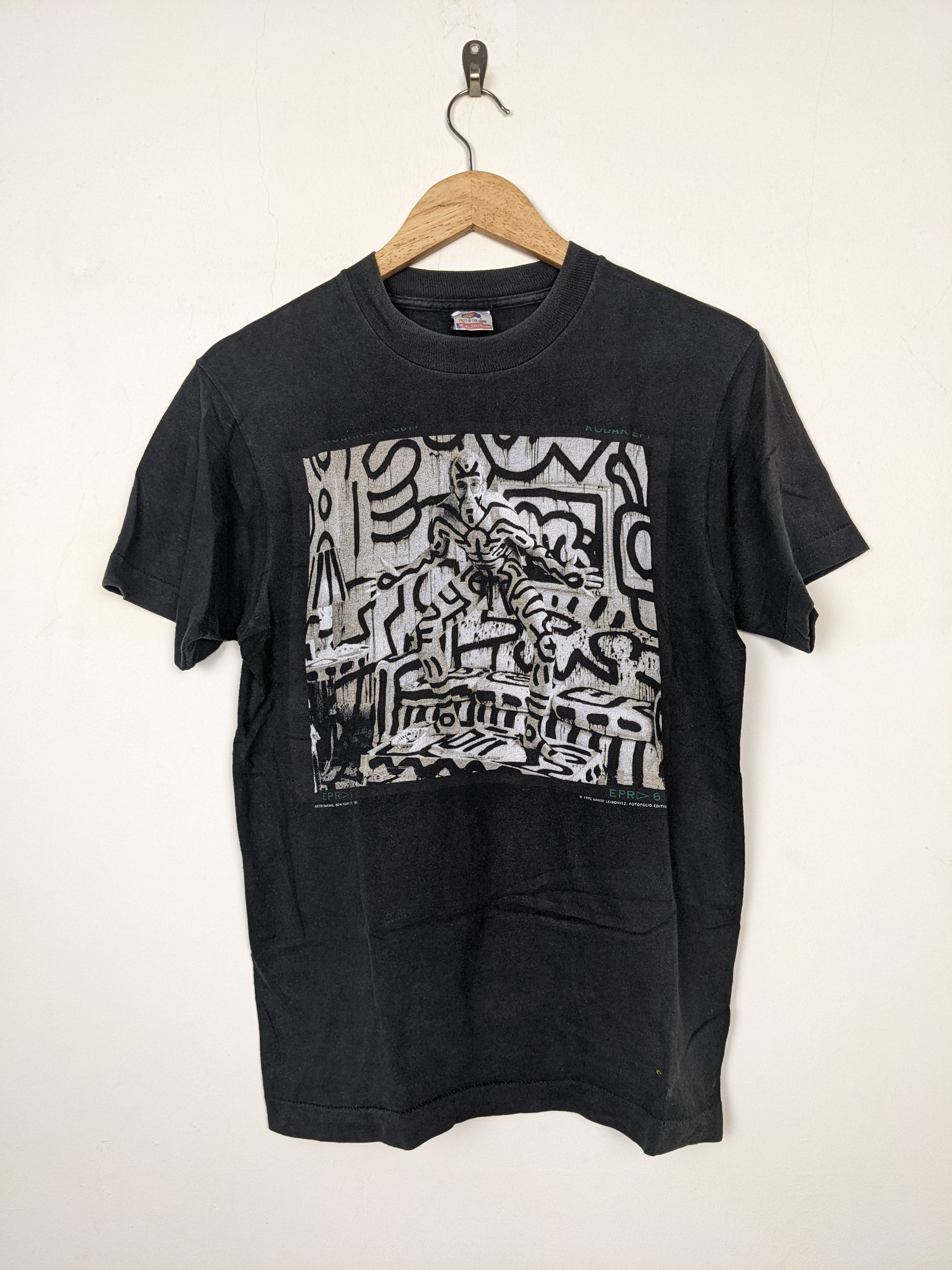 Vintage Vintage 90s Keith Haring Annie Leibovitz Fotofolio t shirt