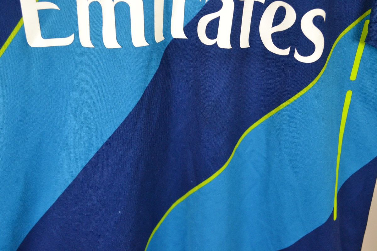 Puma Arsenal London 2014 THIRD FOOTBALL Soccer SHIRT JERSEY PUMA Size US M / EU 48-50 / 2 - 5 Thumbnail