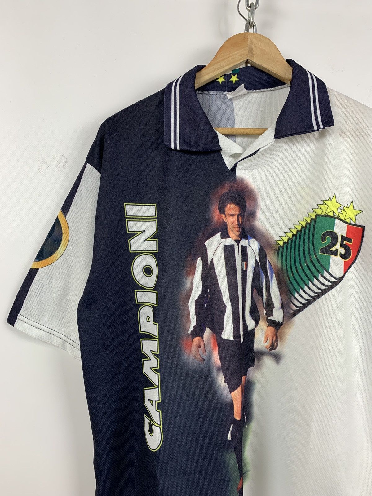 Vintage Sampioni Alessandro Del Piero #10 All Over Print T Shirt Size US XL / EU 56 / 4 - 3 Thumbnail