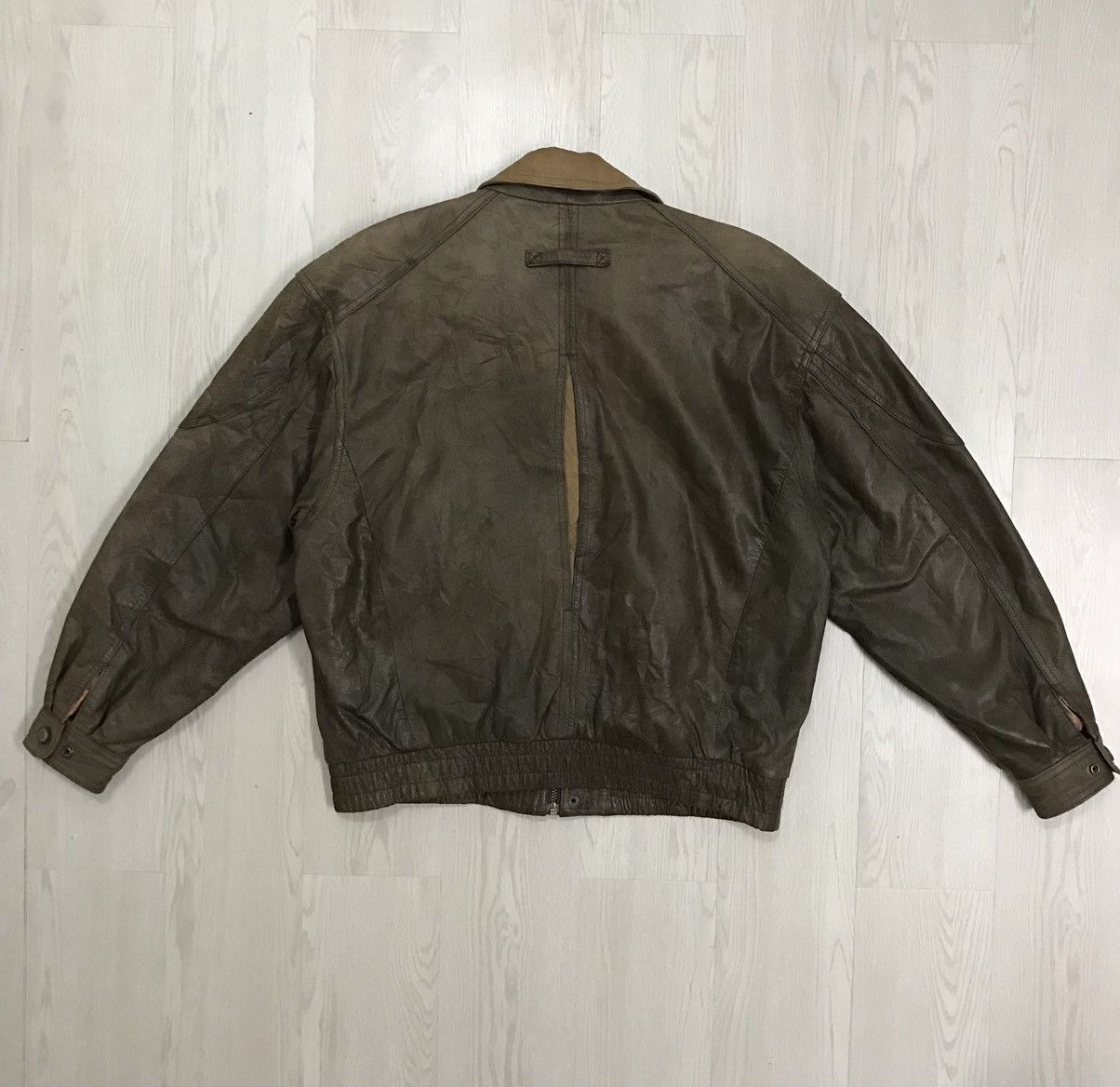 Vintage Vintage American Bomber Leather Jacket State Oklahama Size US L / EU 52-54 / 3 - 3 Thumbnail