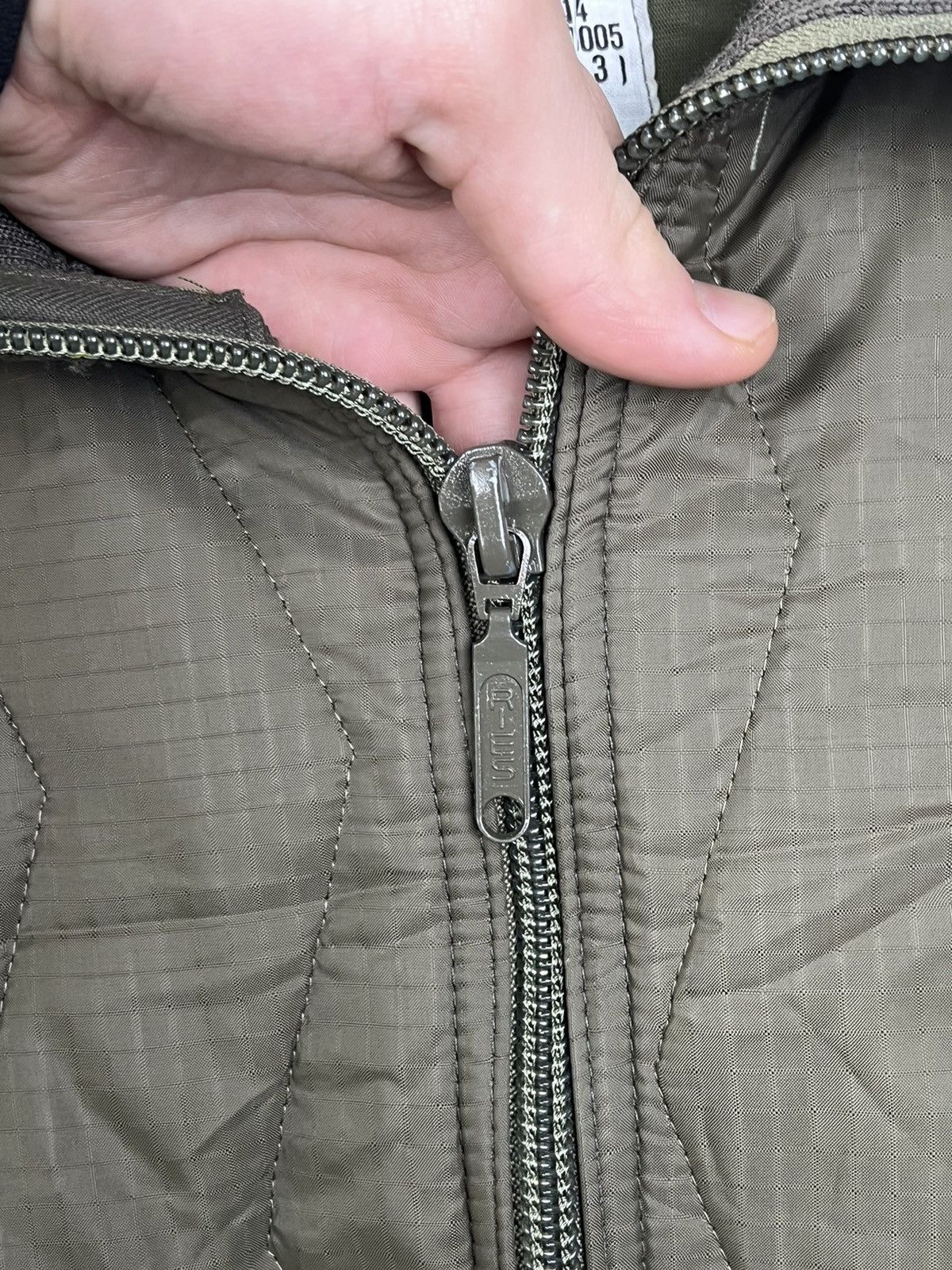 Vintage Vintage Military Jacket H.WINNEN GMBH & CO.KG size M Size US M / EU 48-50 / 2 - 9 Thumbnail