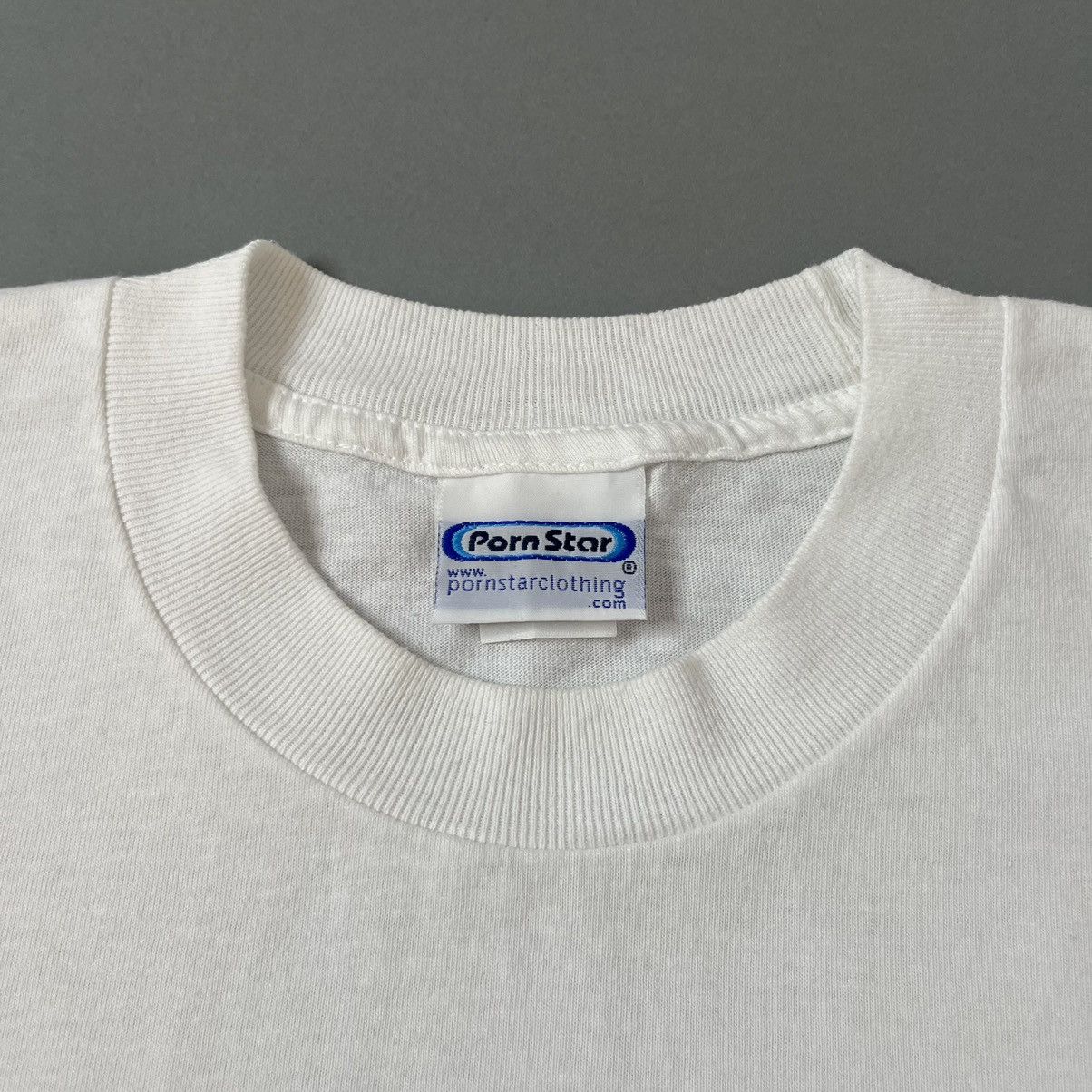 Vintage VINTAGE 90’S PORN STAR 3D LOGO T-SHIRT Size US L / EU 52-54 / 3 - 7 Thumbnail