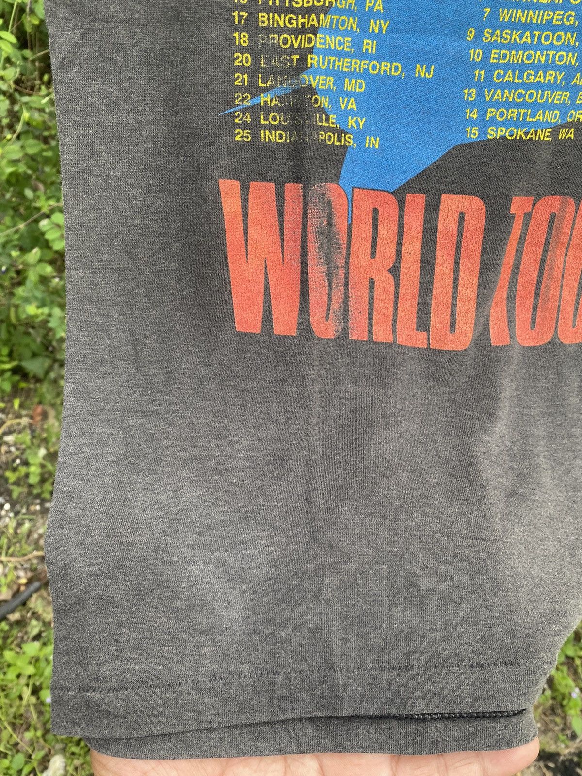 AC/DC × Band Tees × Vintage ©️1988 AC/DC Blow Up Your Video Tshirt World Tour 1988 Size US L / EU 52-54 / 3 - 14 Thumbnail