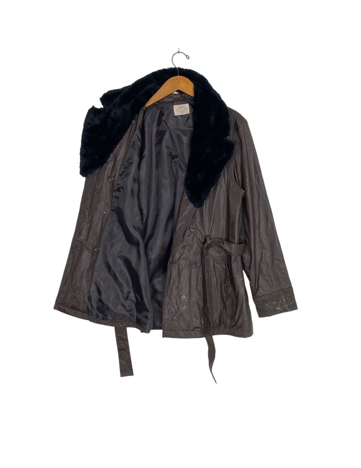 Giorgio Armani Rare‼️ Giorgio Armani Belted Jacket Faux Fur Colar Size M / US 6-8 / IT 42-44 - 2 Thumbnail