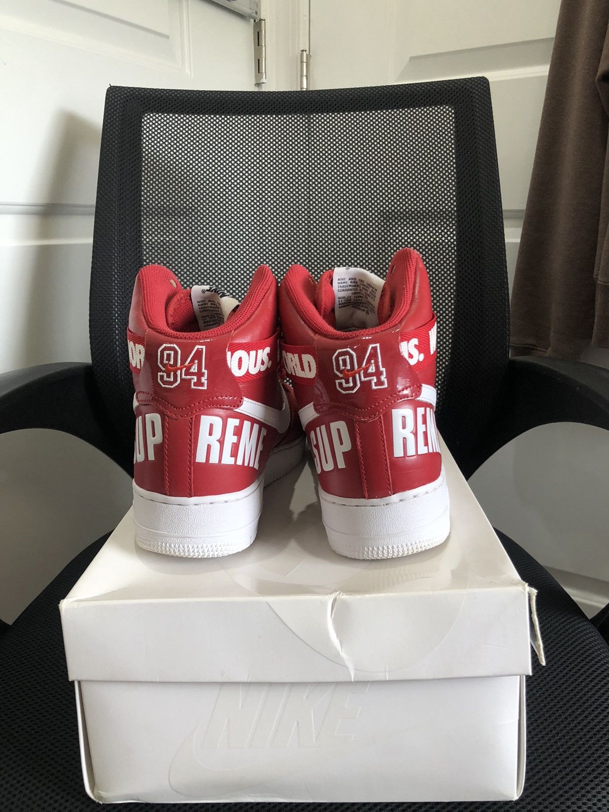 Nike × Supreme Supreme x Air Force 1 High SP Red 2014 Size US 10 / EU 43 - 6 Thumbnail
