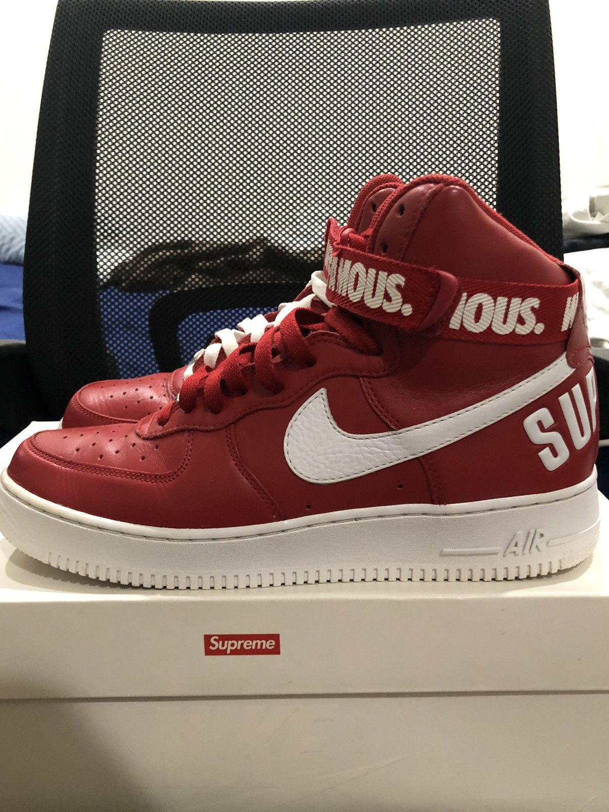 Nike × Supreme Supreme x Air Force 1 High SP Red 2014 Size US 10 / EU 43 - 4 Thumbnail