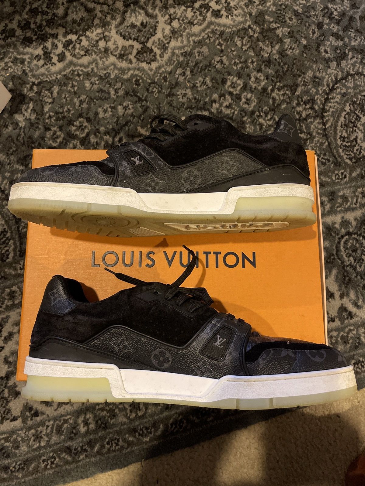 Louis Vuitton Louis Vuitton Monogram Eclipse Trainer Size US 12 / EU 45 - 2 Thumbnail