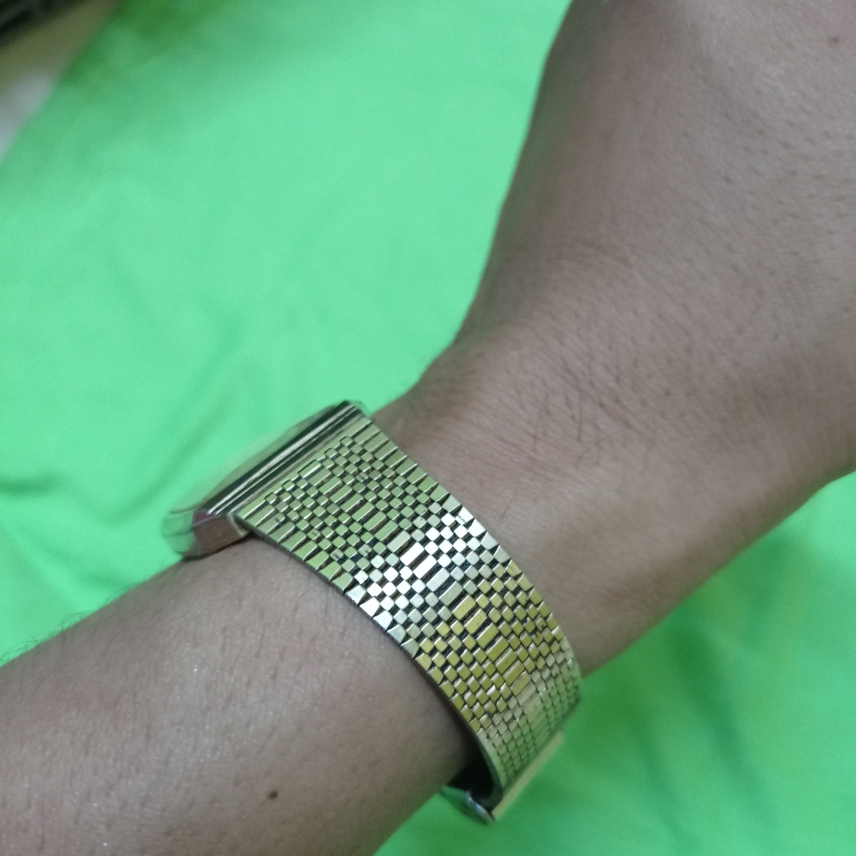 Vintage Retro (Not Function watch & need to service/repair) Size ONE SIZE - 12 Thumbnail