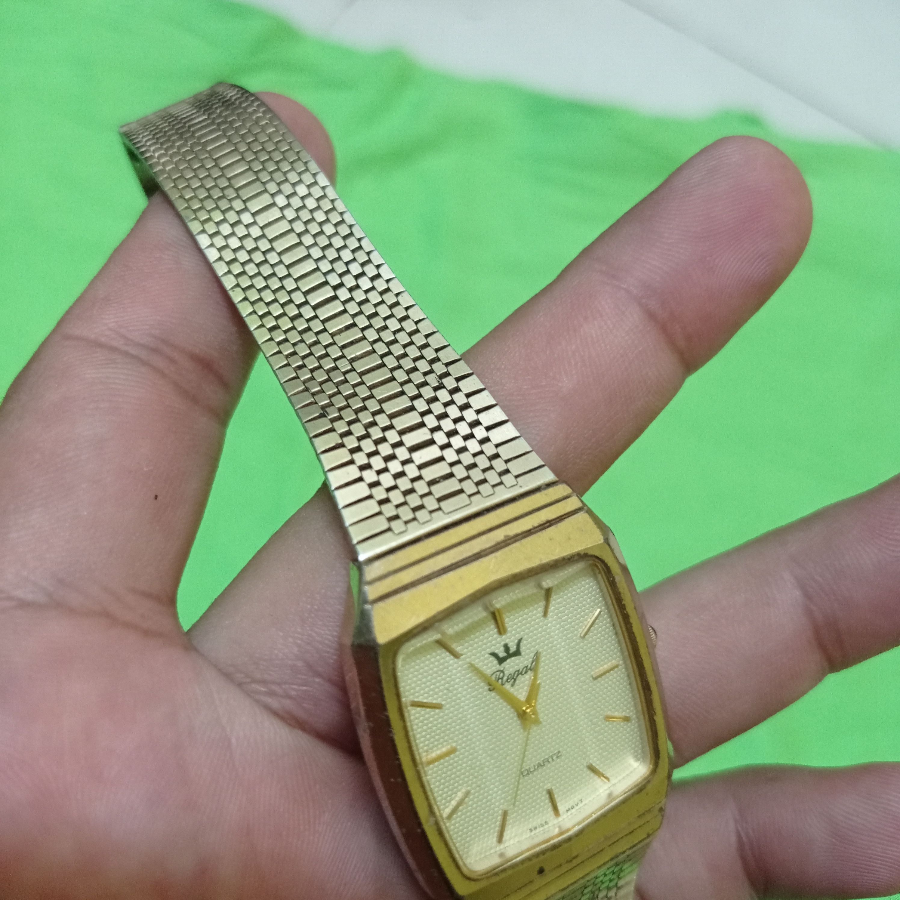 Vintage Retro (Not Function watch & need to service/repair) Size ONE SIZE - 5 Thumbnail