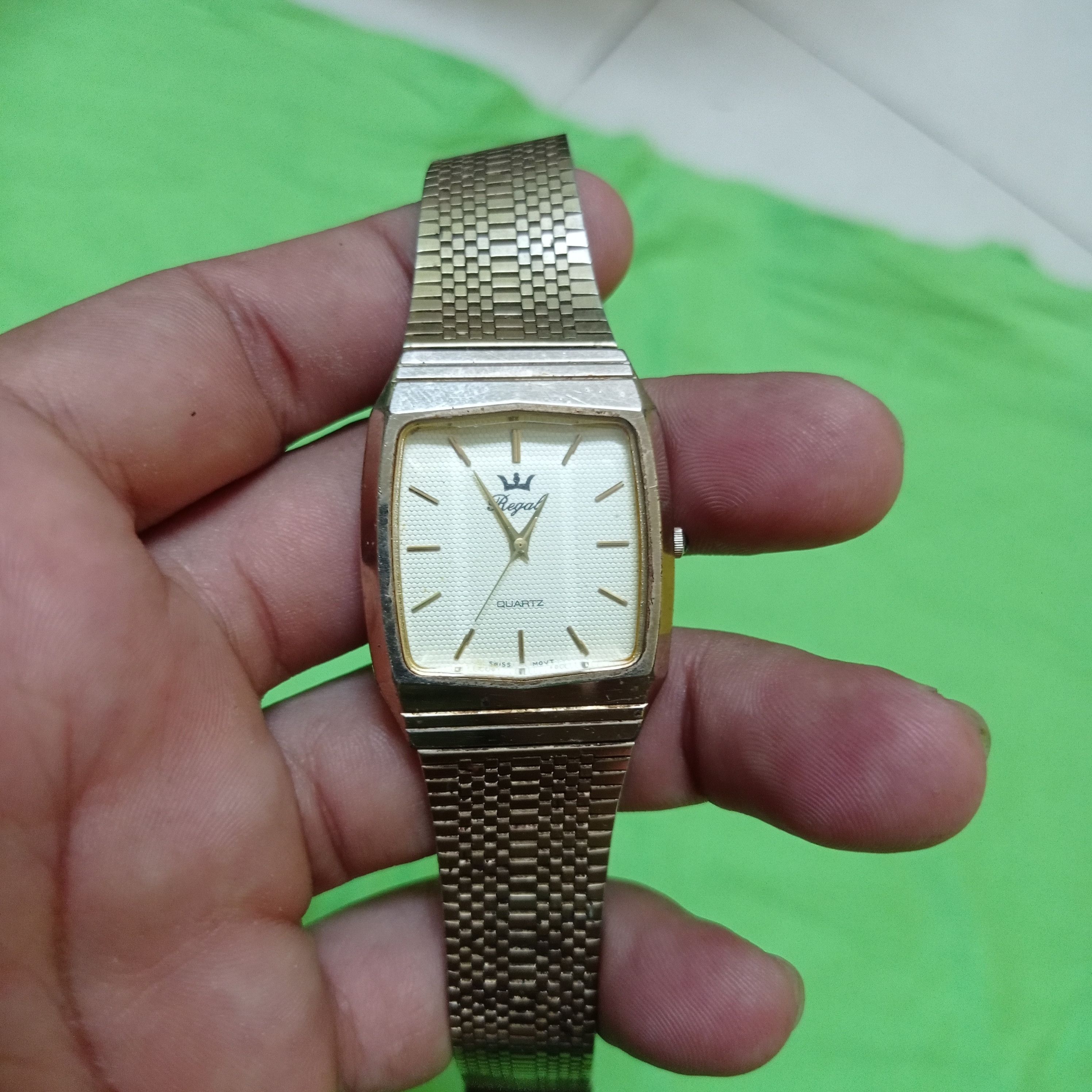 Vintage Retro (Not Function watch & need to service/repair) Size ONE SIZE - 16 Thumbnail