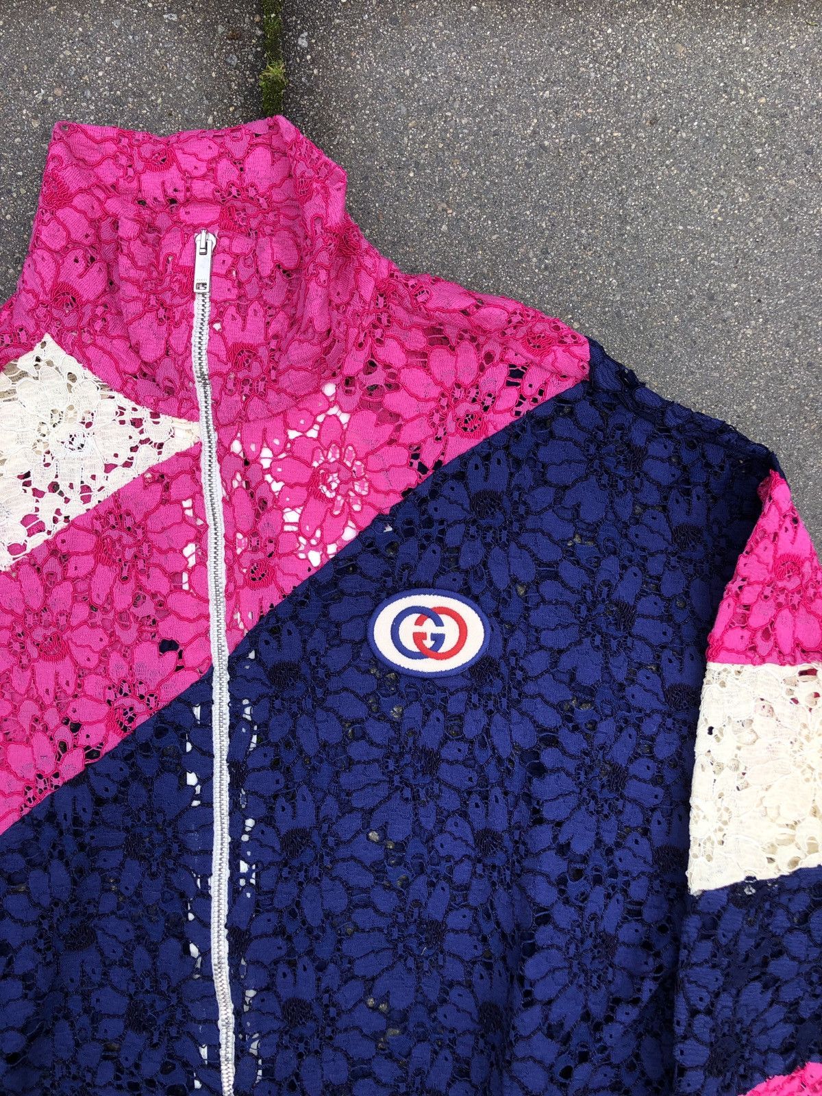 Gucci *Mens Size M* Alessandro Michele GG patch lace bomber jacket Size US S / EU 44-46 / 1 - 3 Thumbnail