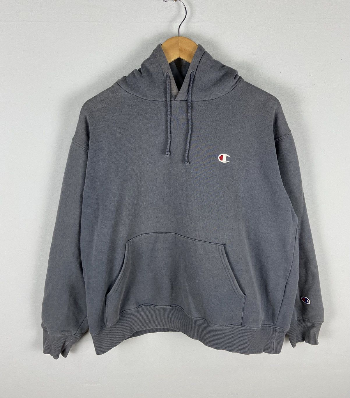 Champion × Vintage Vintage Champion Sweater Pull Over Hoodie Size US XL / EU 56 / 4 - 1 Thumbnail