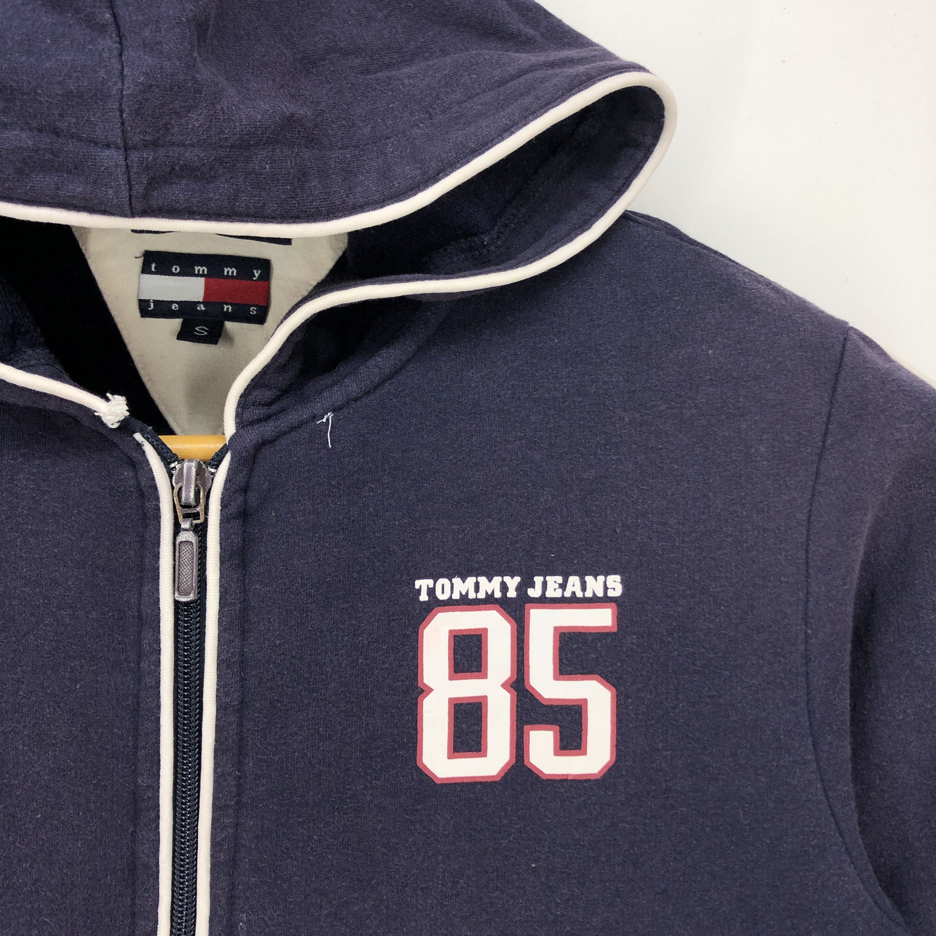 Tommy Hilfiger 90s Vintage TOMMY JEANS Zipper Hoodie #1149-40 Size XXS / US 00 / IT 34 - 2 Thumbnail