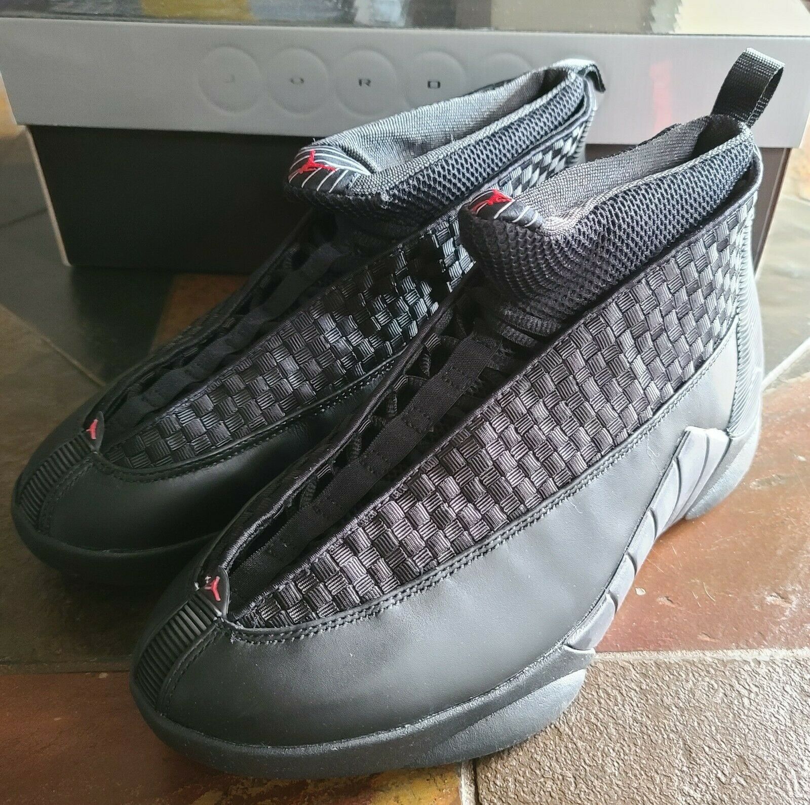 Jordan Brand Nike Air Jordan 15 (XV) Black / Varsity Red Size US 10.5 / EU 43-44 - 1 Thumbnail