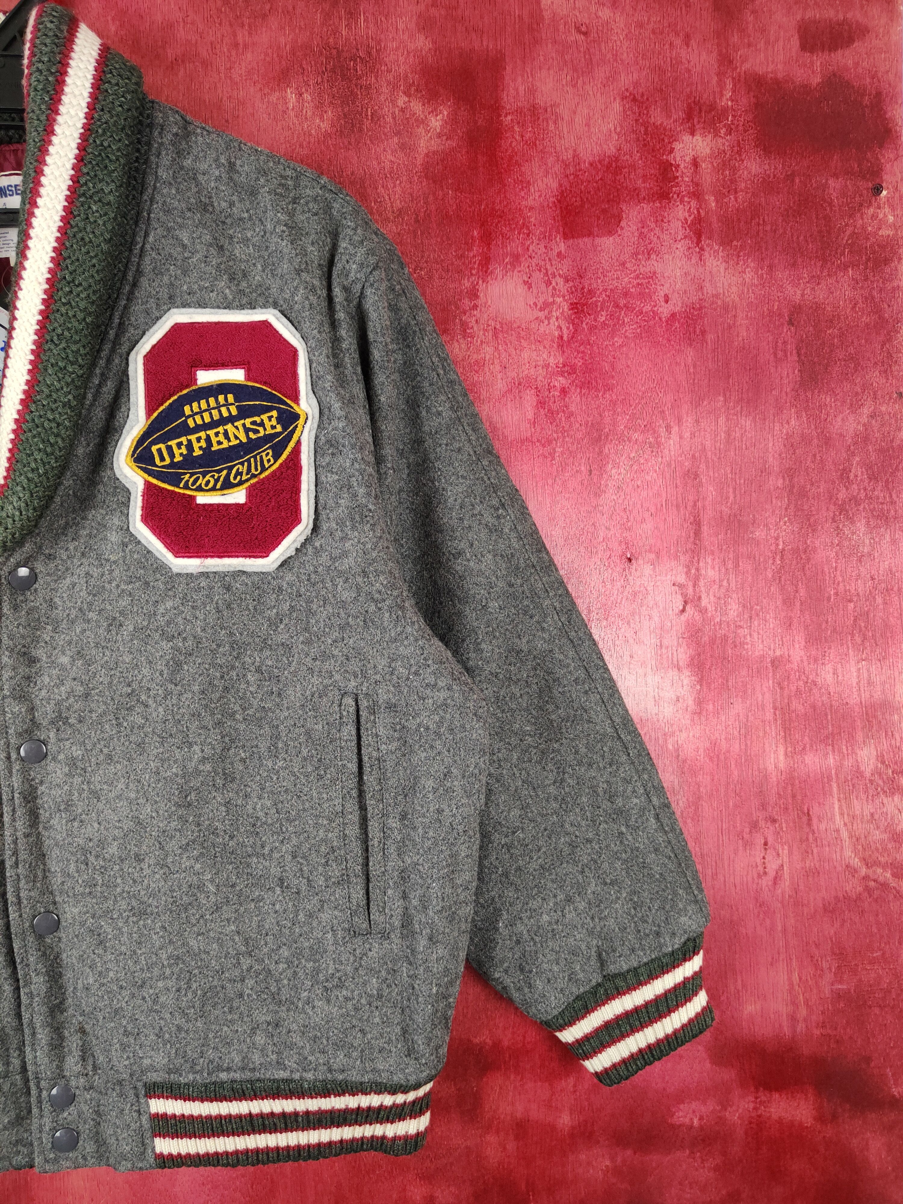 Vintage DL Troy Bros-Offense Club Gray Varsity jacket #5181 Size US M / EU 48-50 / 2 - 7 Thumbnail