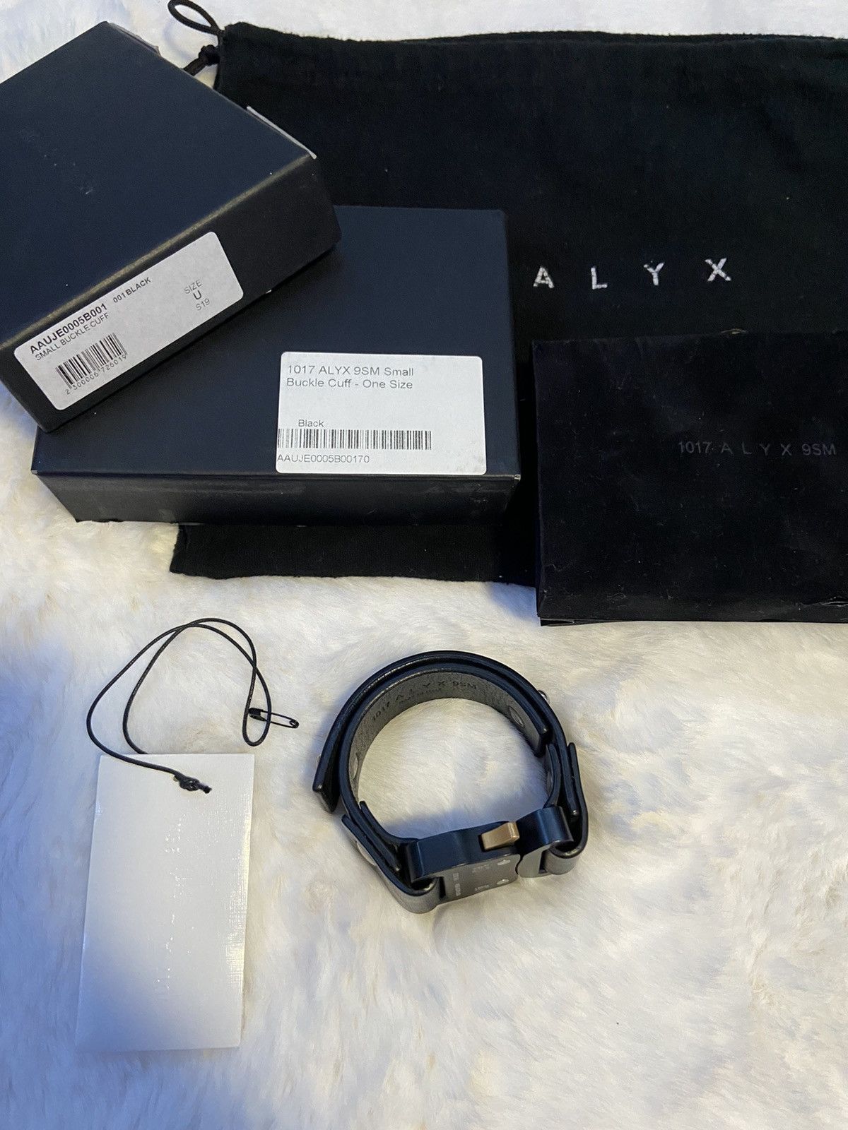 1017 ALYX 9SM 1017 ALYX 9SM Rollercoaster Buckle Leather Cuff Size ONE SIZE - 3 Thumbnail