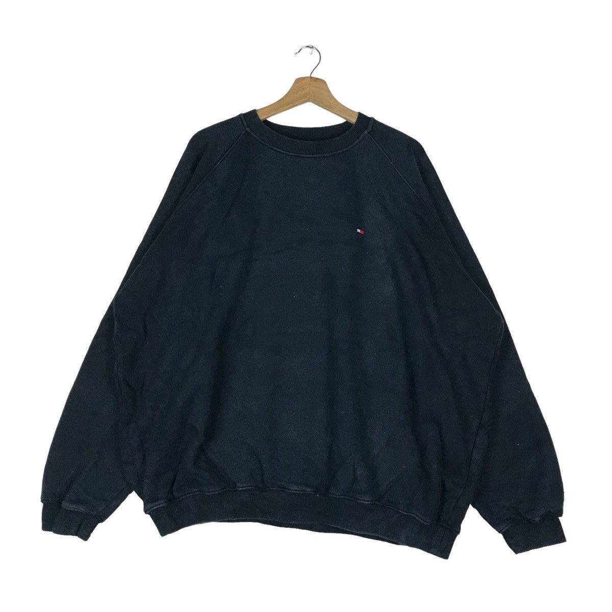 Vintage Tommy Hilfiger Small Logo Pullover Jumper Sweatshirt