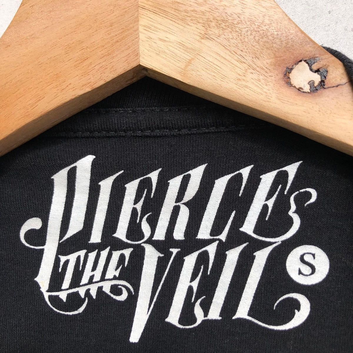 Band Tees 🔥Accept Binding Offer🔥 Pierce The Veil Size US S / EU 44-46 / 1 - 2 Thumbnail