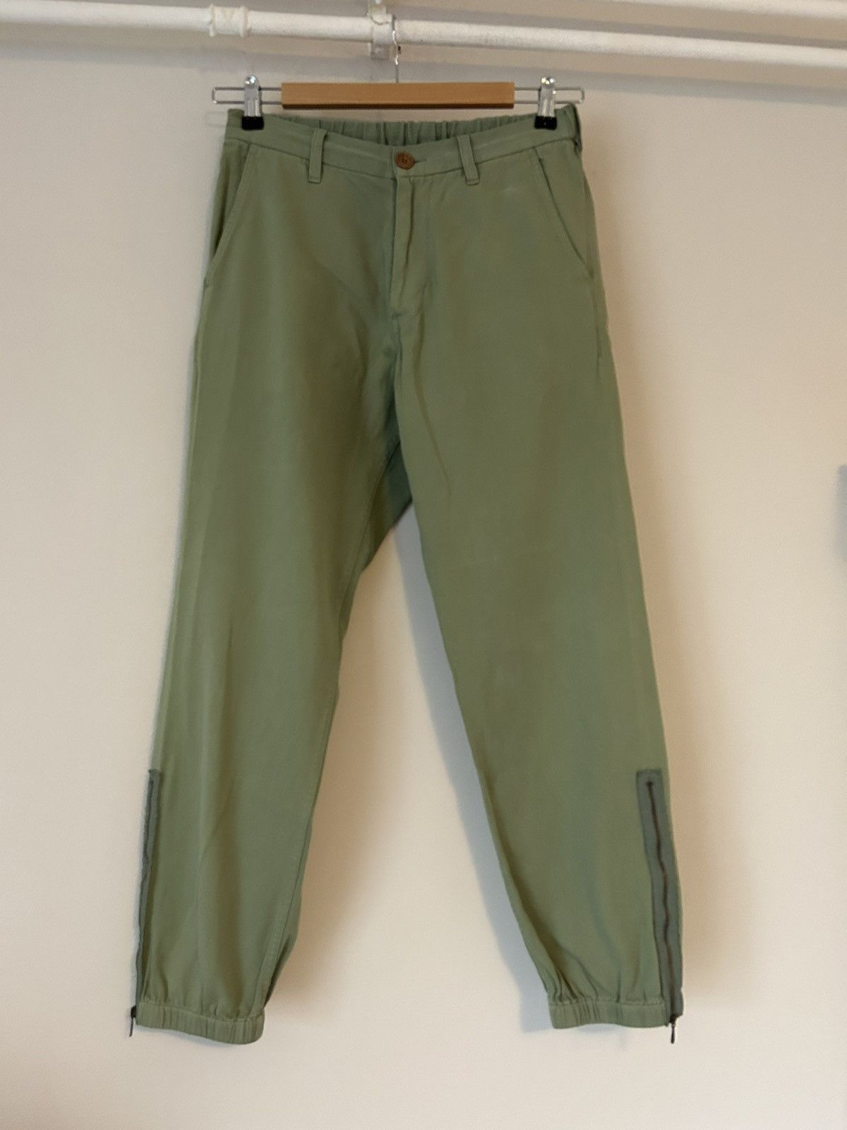 Gucci Embroidered Band Casual Pants in Light Green Size US 30 / EU 46 - 2 Thumbnail