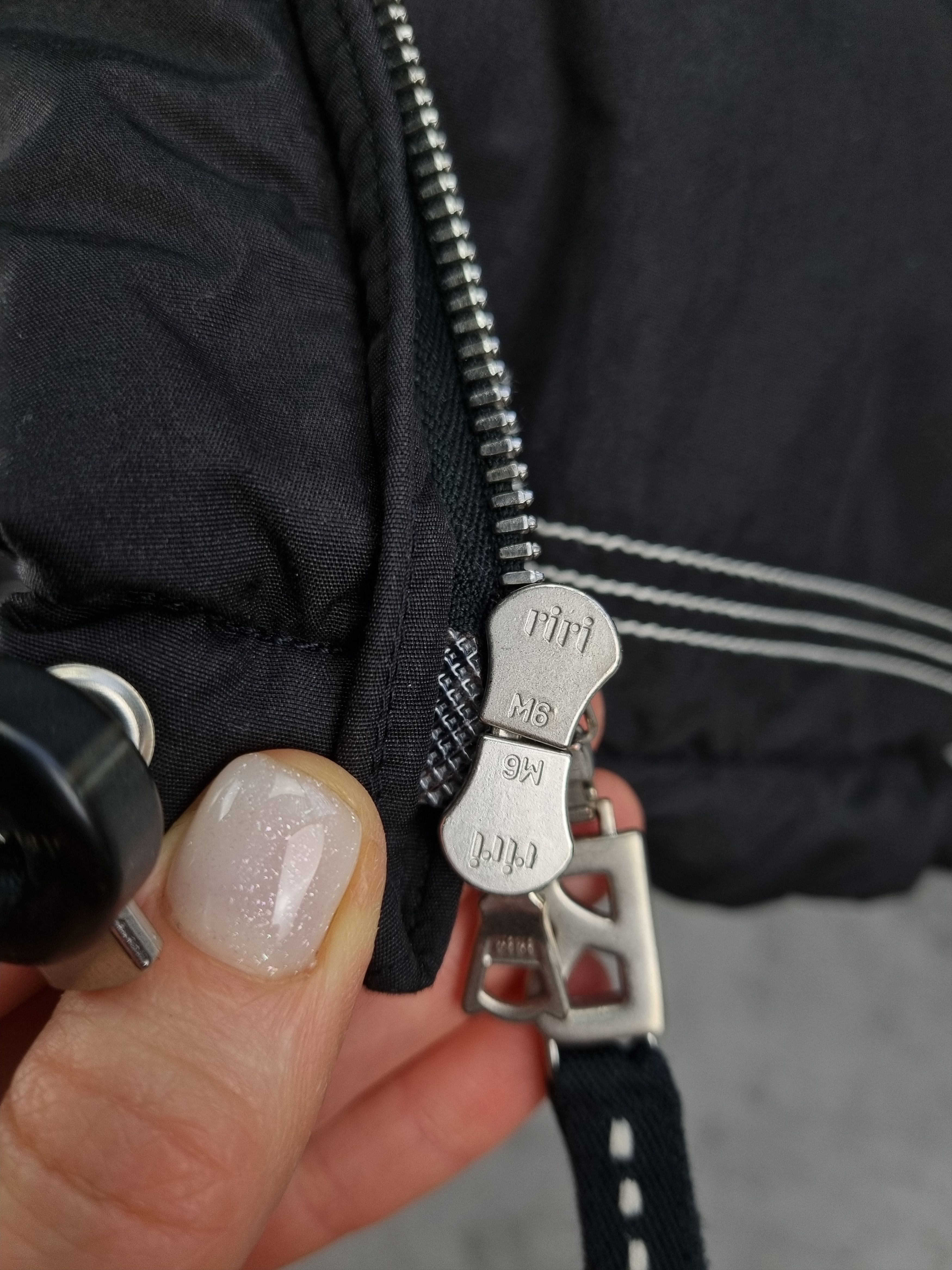 Bogner × Japanese Brand Bogner Embroidered Art on Nylon Hooded Jacket Size US L / EU 52-54 / 3 - 11 Thumbnail