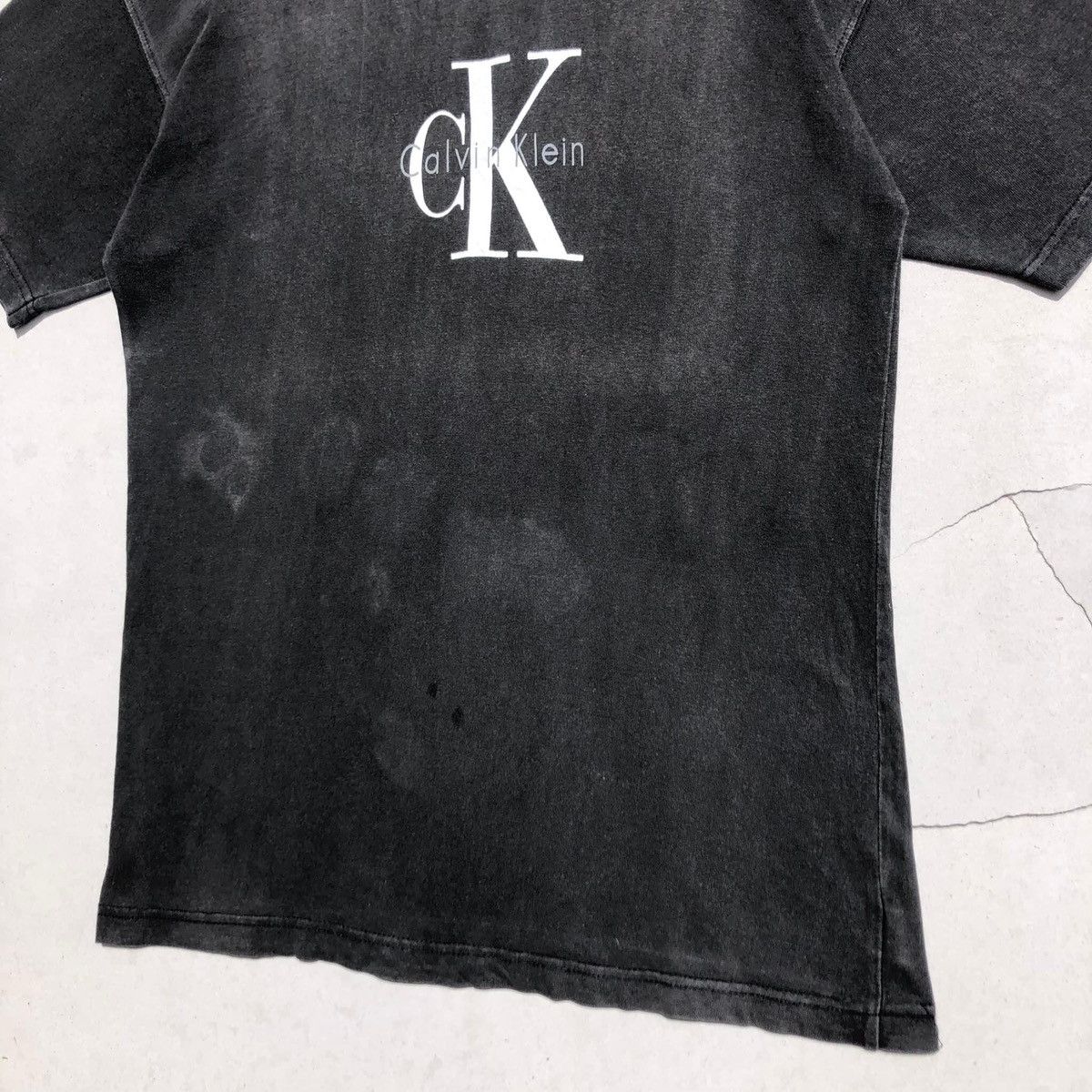 Calvin Klein 🔥Accept Binding Offer🔥 Calvin Klein Size US M / EU 48-50 / 2 - 4 Thumbnail