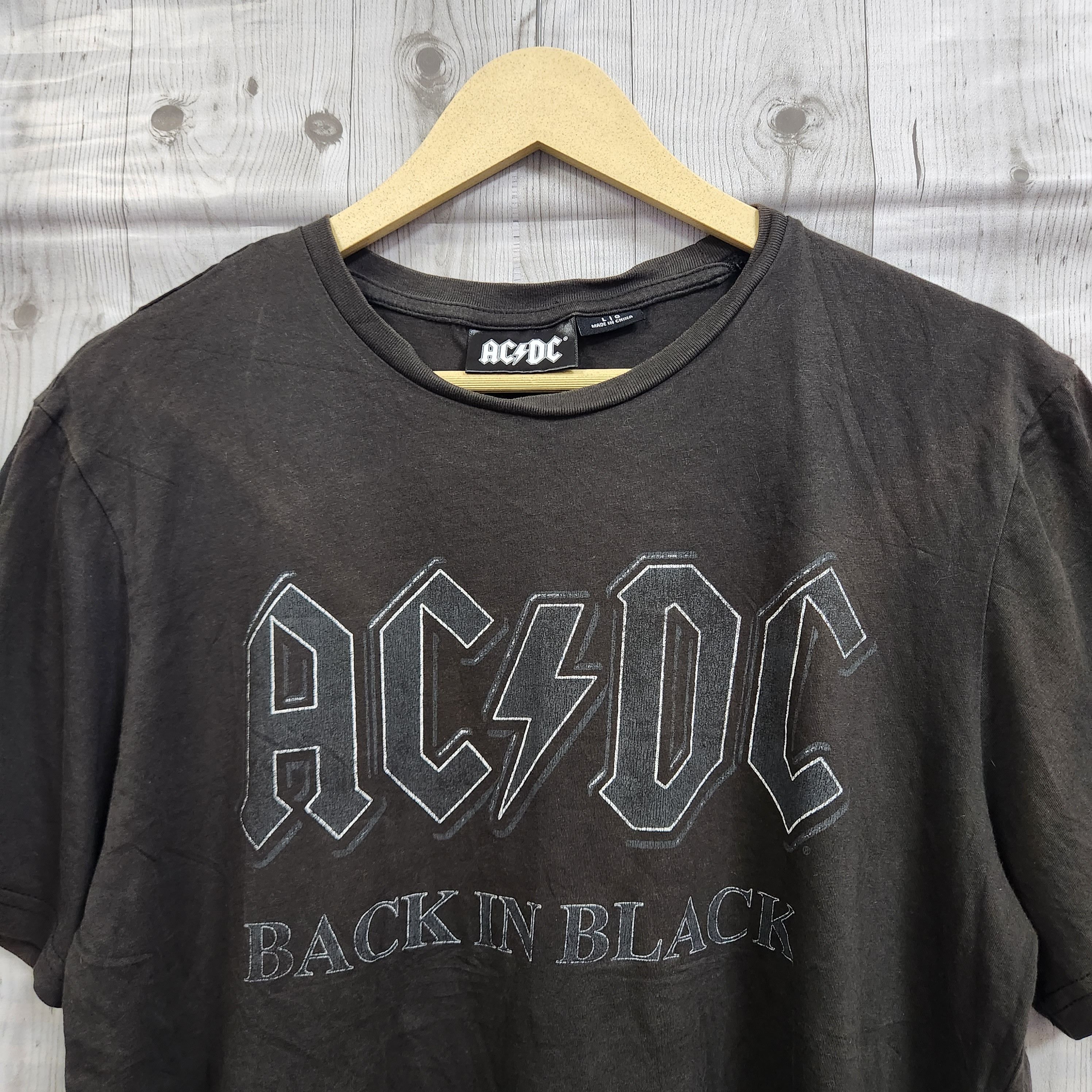 AC/DC × Band Tees Y2K 🌟 ACDC Back In Black Rock Band TShirt Size US L / EU 52-54 / 3 - 18 Thumbnail