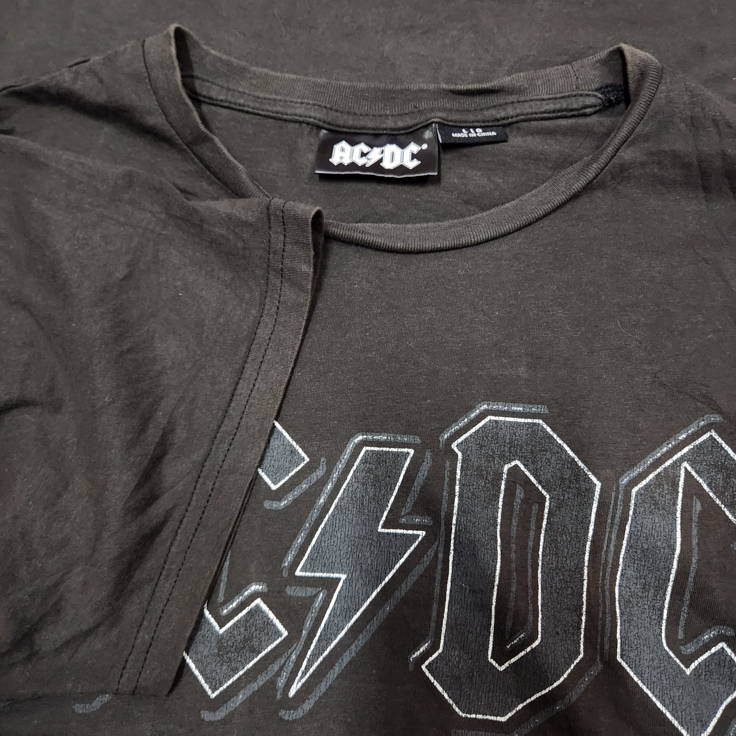 AC/DC × Band Tees Y2K 🌟 ACDC Back In Black Rock Band TShirt Size US L / EU 52-54 / 3 - 6 Thumbnail