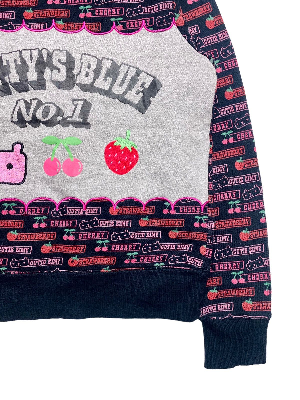 Hysteric Glamour 2000s Bettys Blue - Kuma No Kimy Printed Crewneck Size US M / EU 48-50 / 2 - 5 Thumbnail