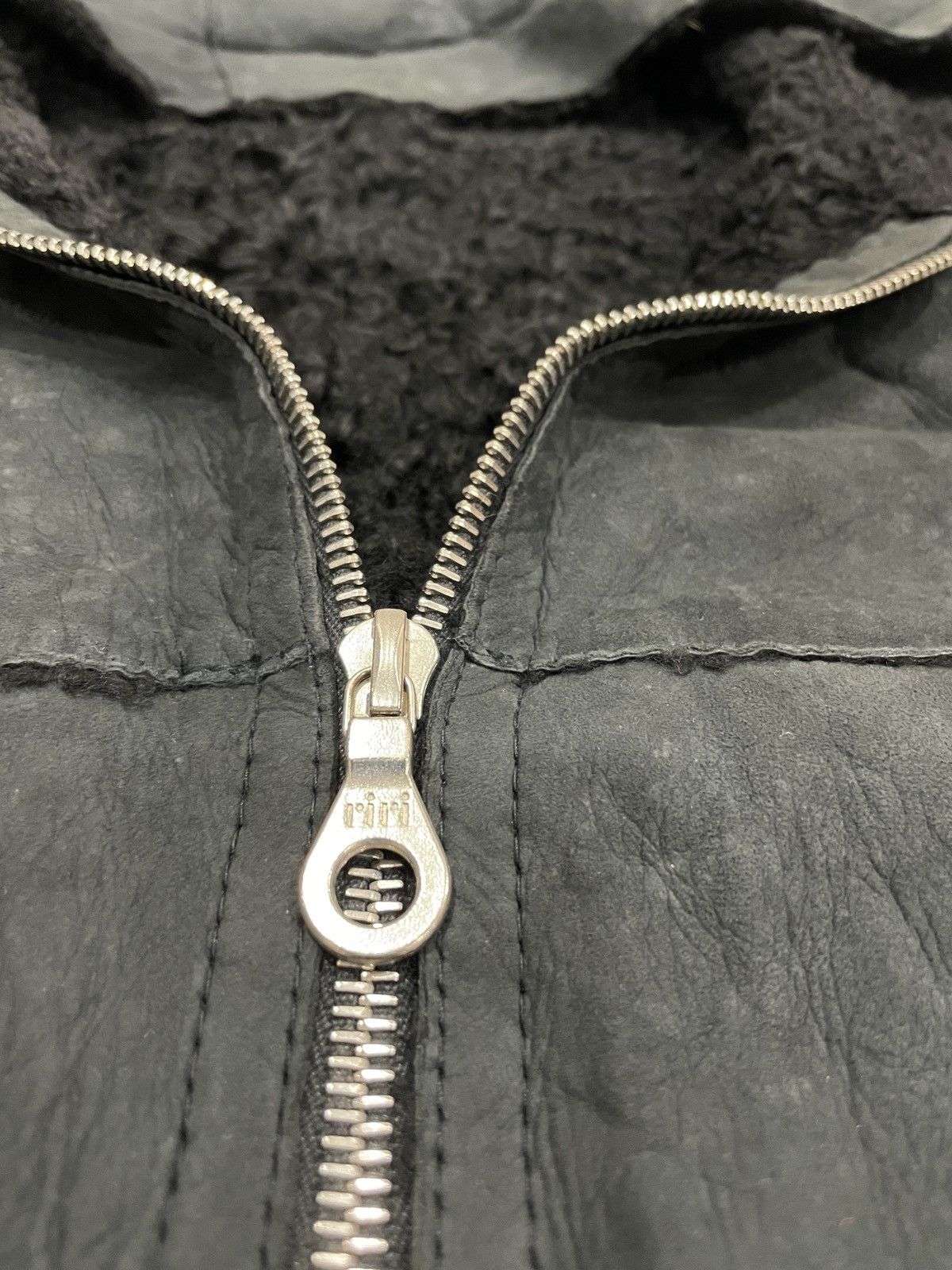 Japanese Brand Sheepskin jacket Jerkin Hooded Riri Zip made in Japan Slim S Size S / US 4 / IT 40 - 8 Thumbnail