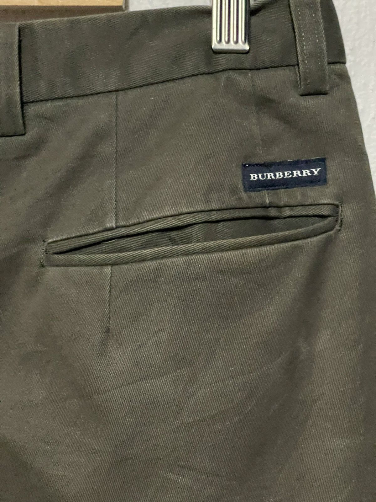 Burberry Vintage Burberry Men’s Straight Cut Casual Pants 🔥 Size US 29 - 7 Thumbnail