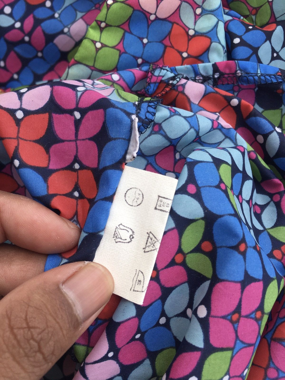 Descente Rare Multicolor DESCENTE Nylon Buttons Up Shirt Size US M / EU 48-50 / 2 - 10 Thumbnail