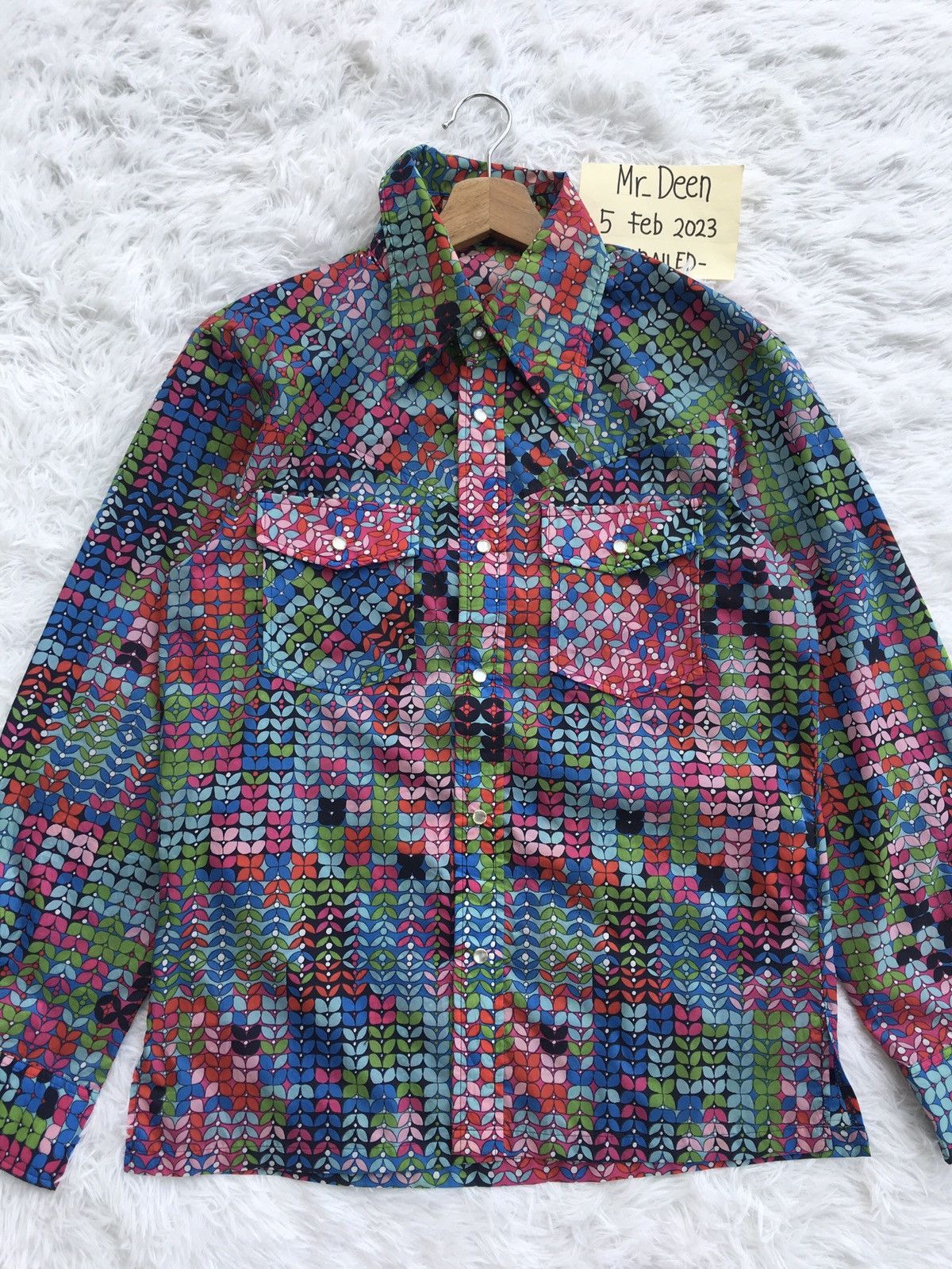 Descente Rare Multicolor DESCENTE Nylon Buttons Up Shirt Size US M / EU 48-50 / 2 - 2 Thumbnail