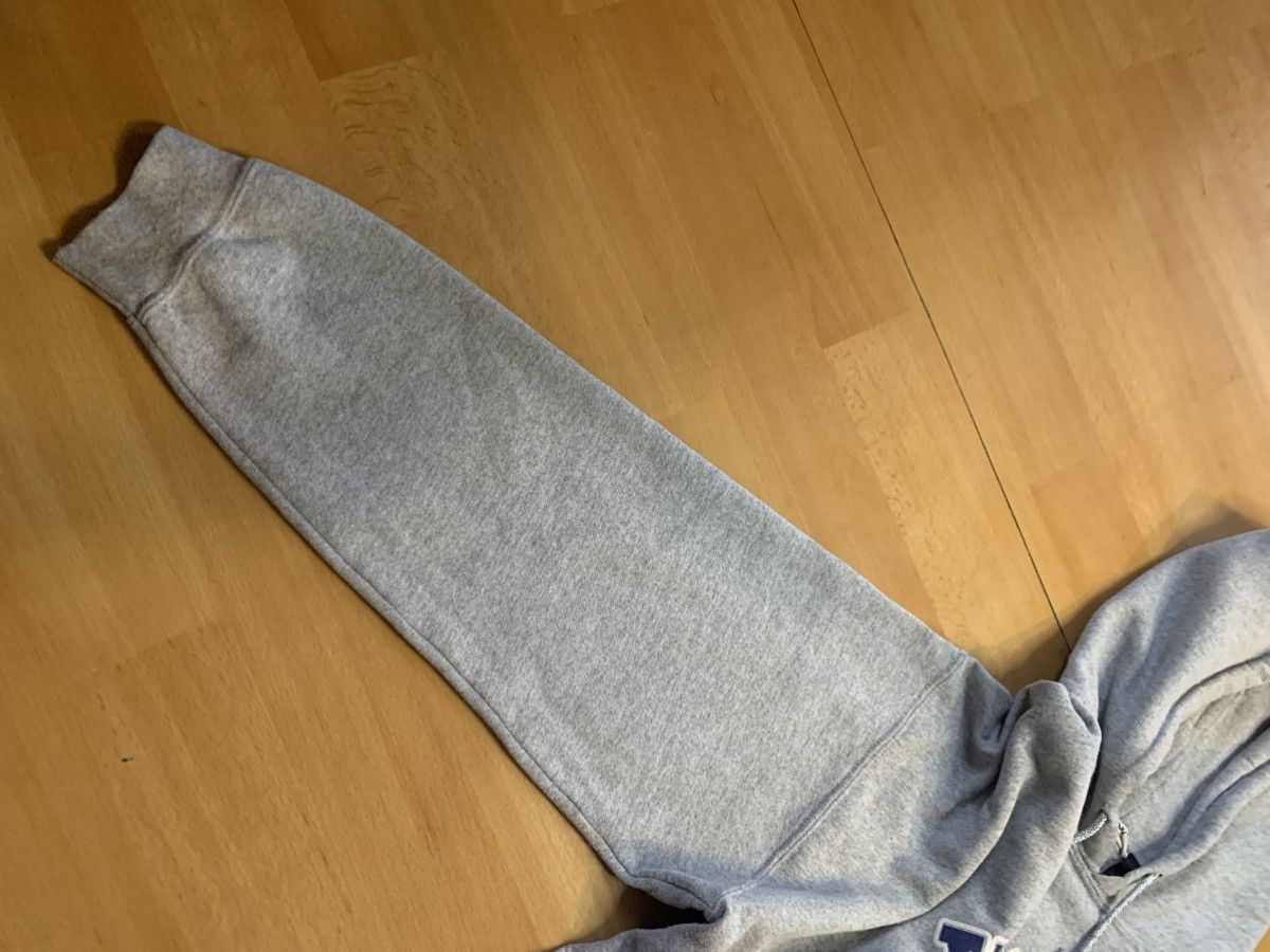 Vintage Vintage 90’s collage Hoodie Yale Size US M / EU 48-50 / 2 - 11 Thumbnail