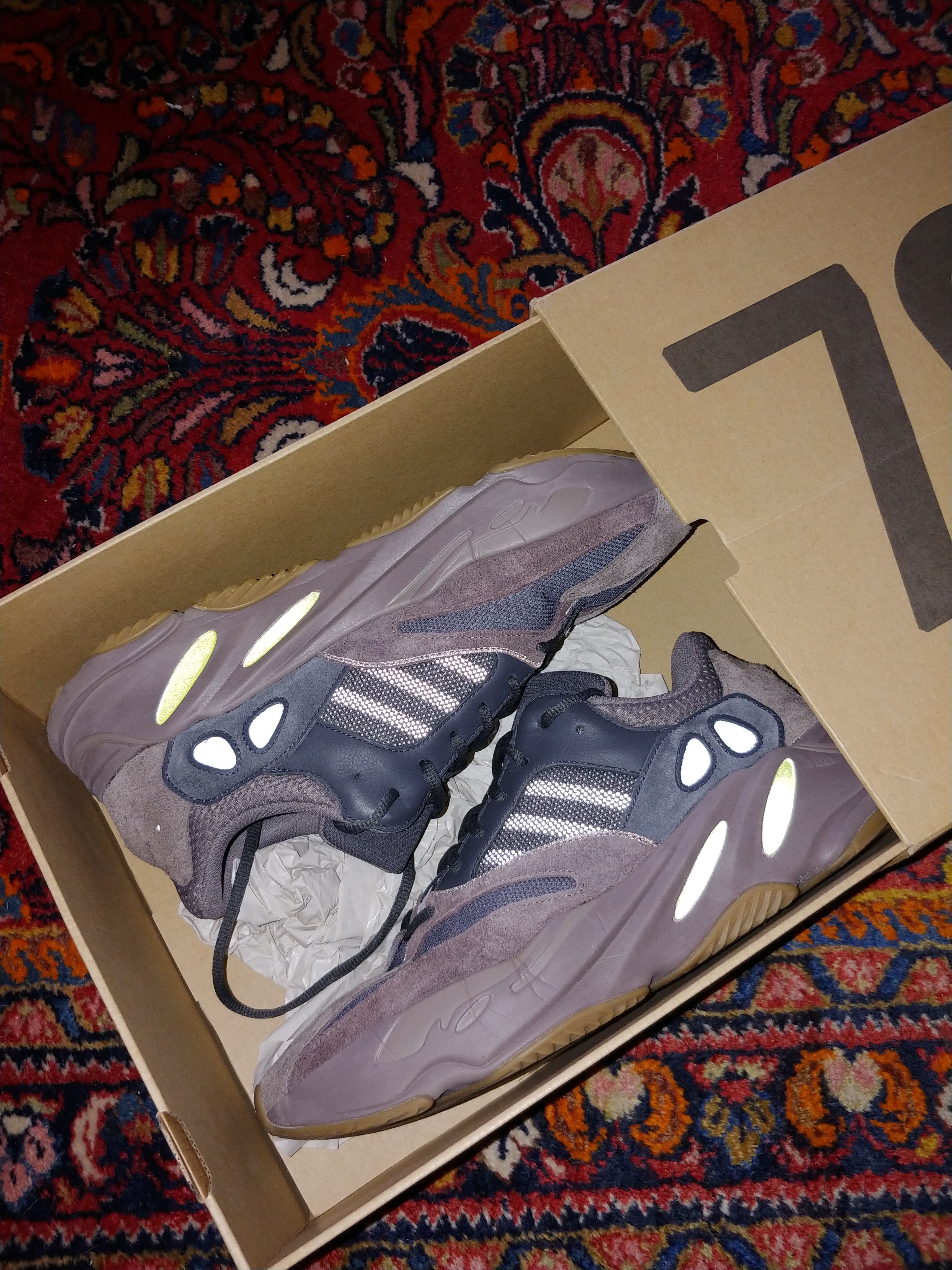 Adidas Yeezy 700 Waverunner Mauve Size 14 Grailed