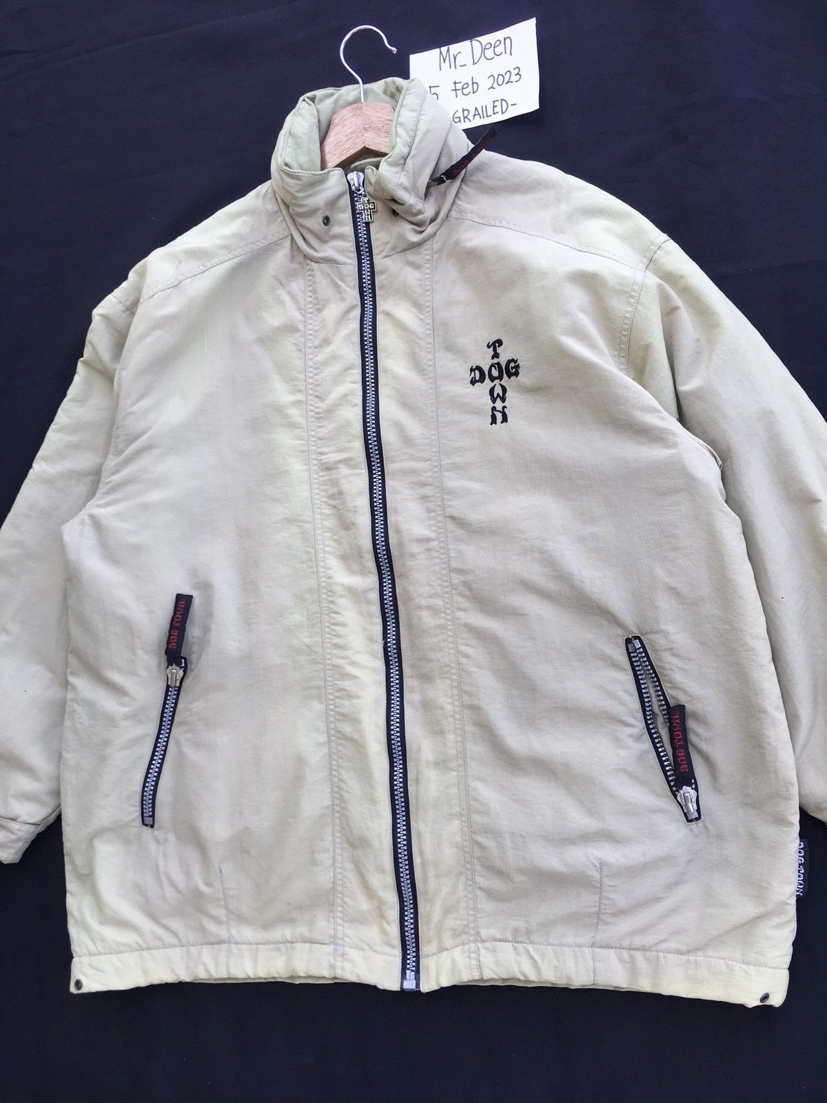Dogtown Rare Vintage Dogtown Spellout Jacket Size US XL / EU 56 / 4 - 11 Thumbnail