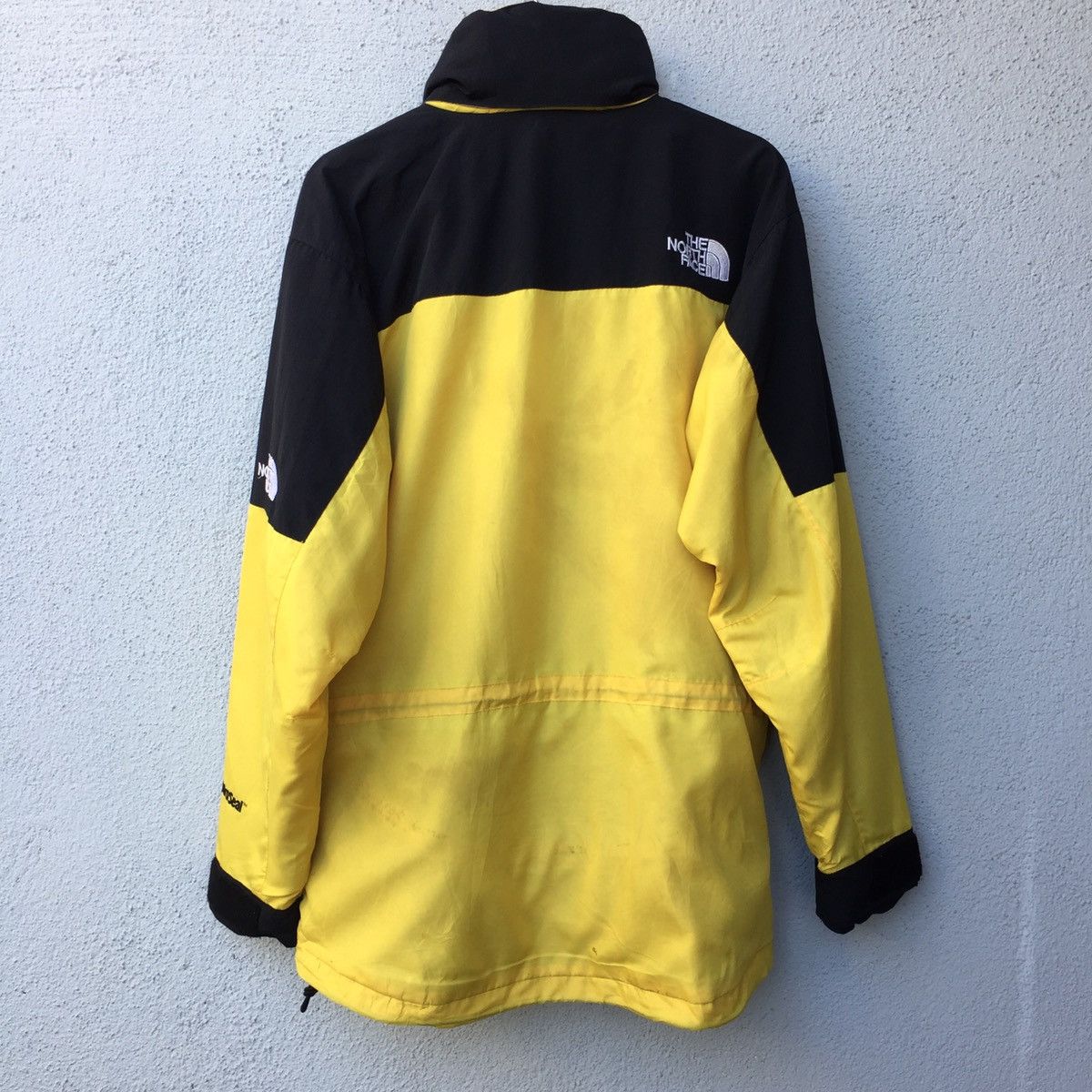 The North Face Vintage The North Face Windbreaker Jacket Size US XL / EU 56 / 4 - 22 Thumbnail