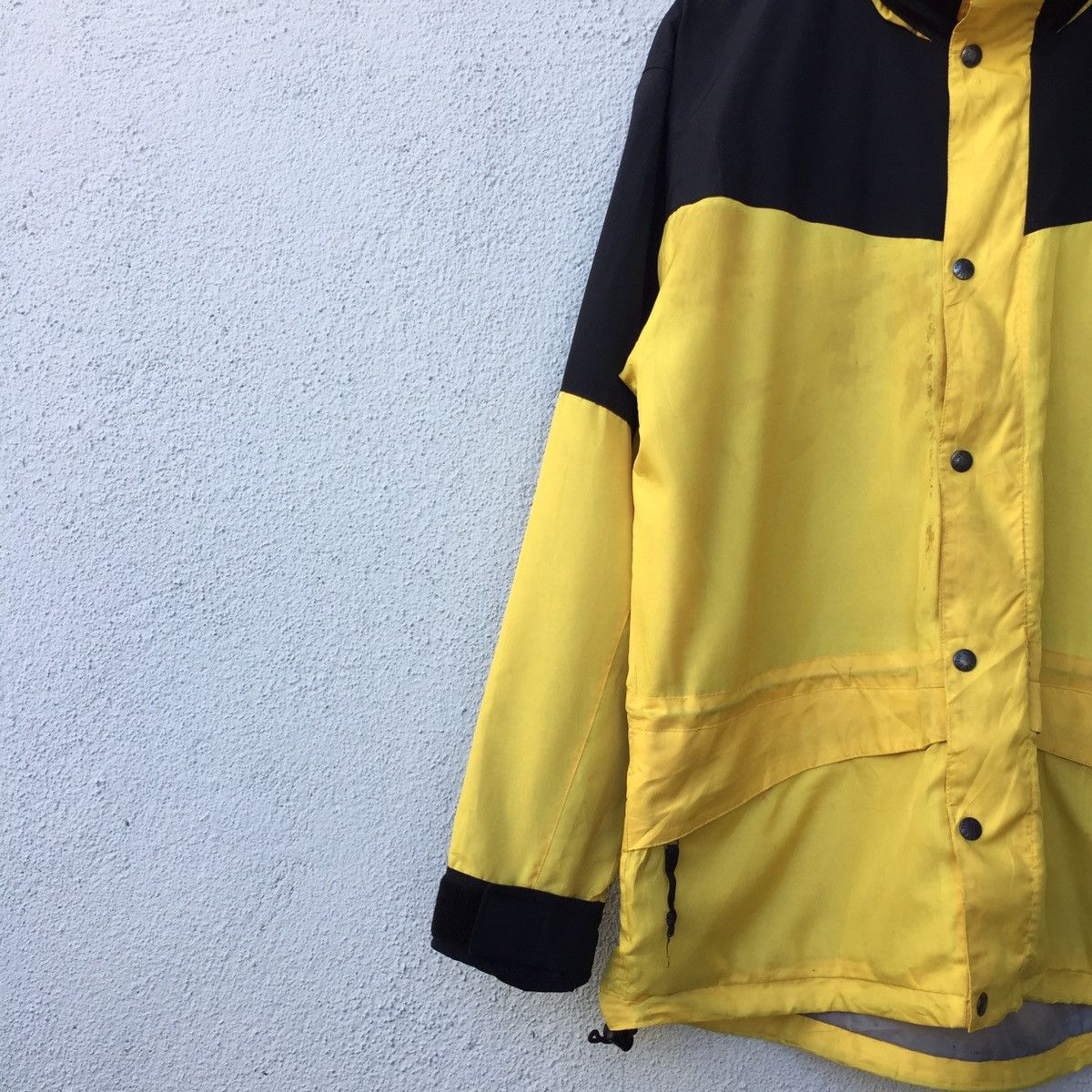 The North Face Vintage The North Face Windbreaker Jacket Size US XL / EU 56 / 4 - 4 Thumbnail