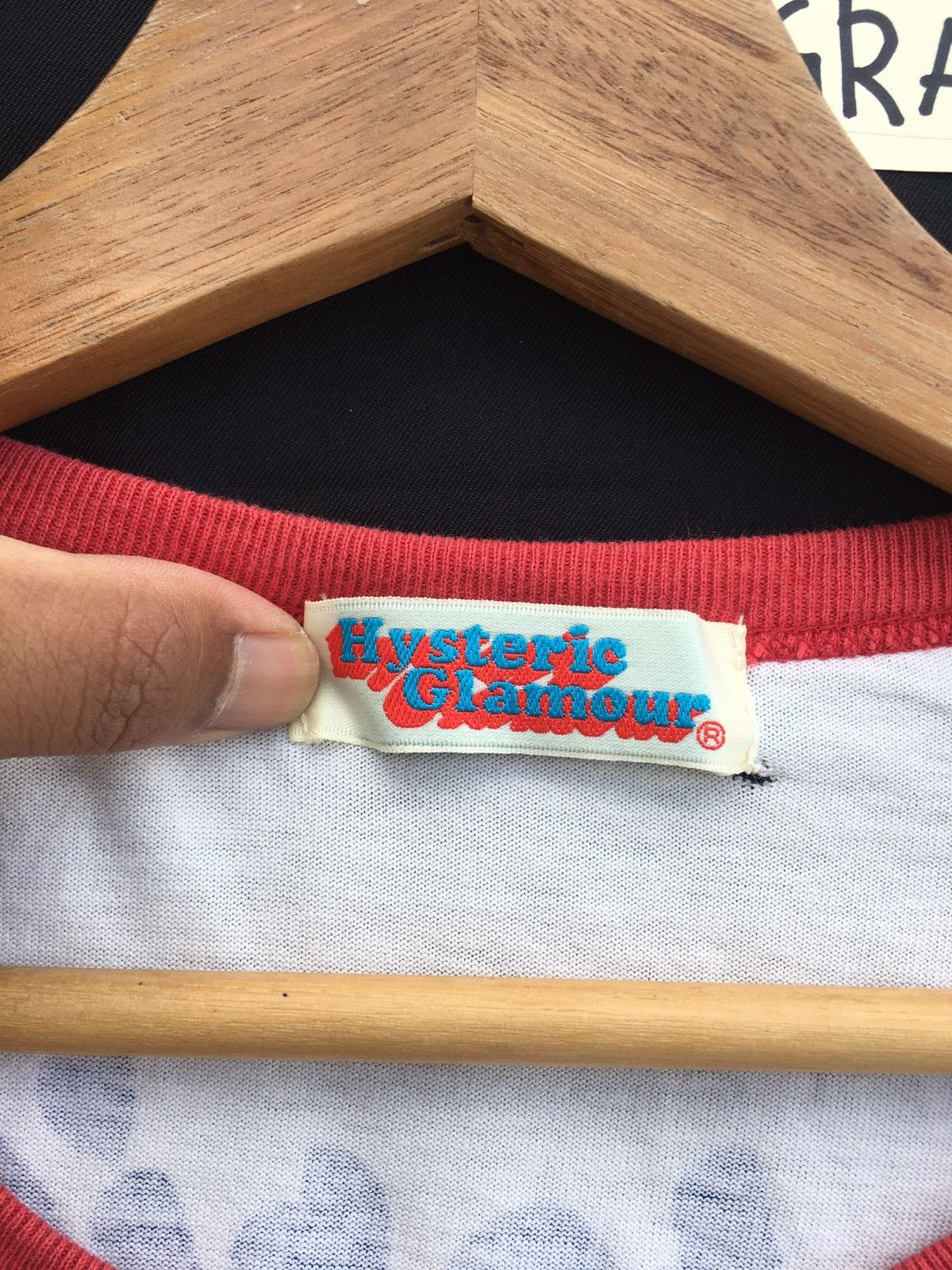 Hysteric Glamour Rare Vintage Hysteric Glamour Lovetrap Tshirt Size US S / EU 44-46 / 1 - 12 Thumbnail