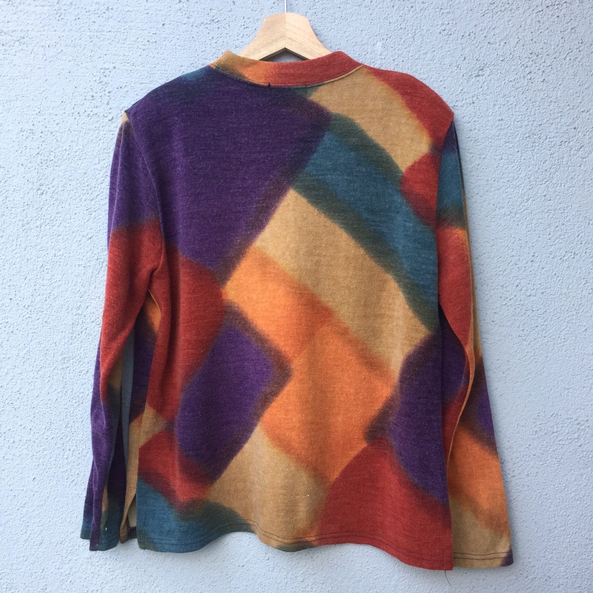 Japanese Brand Vintage Messe World Colourful Long Sleeve T-shirt Size US M / EU 48-50 / 2 - 9 Thumbnail