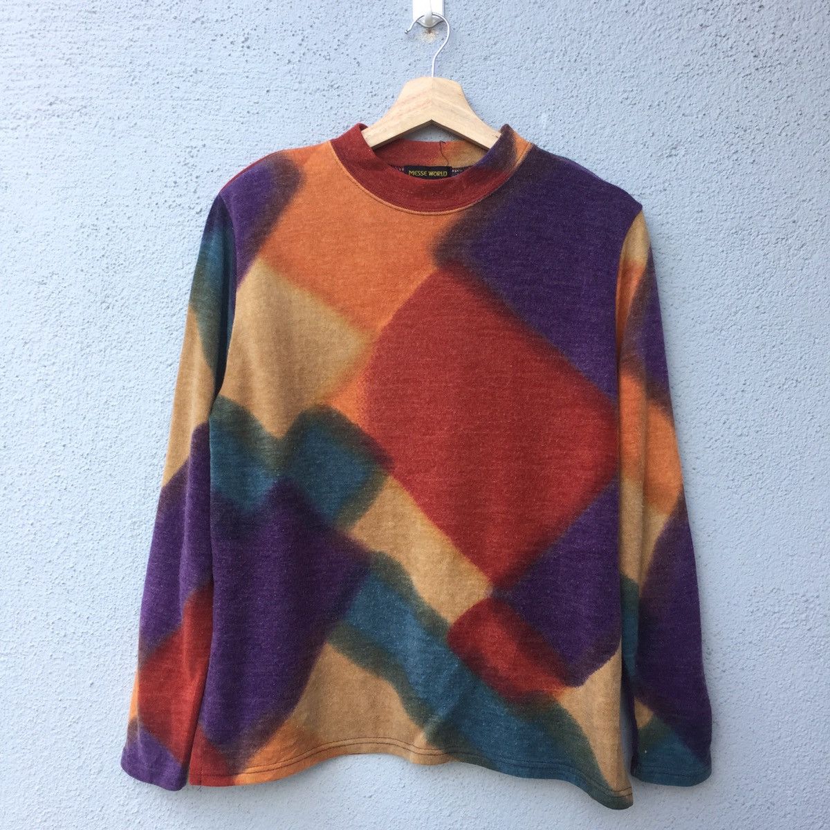 Japanese Brand Vintage Messe World Colourful Long Sleeve T-shirt Size US M / EU 48-50 / 2 - 1 Thumbnail