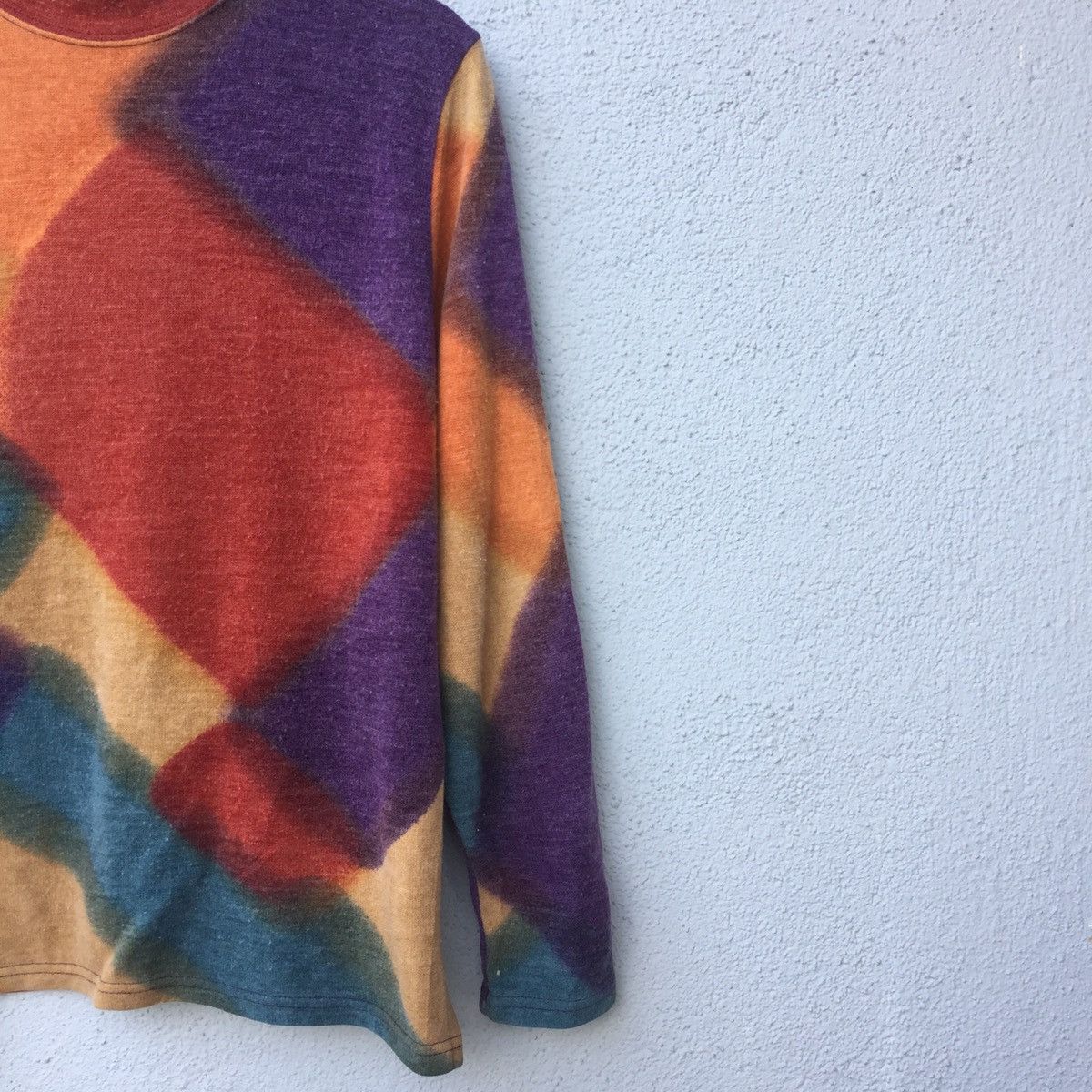 Japanese Brand Vintage Messe World Colourful Long Sleeve T-shirt Size US M / EU 48-50 / 2 - 5 Thumbnail