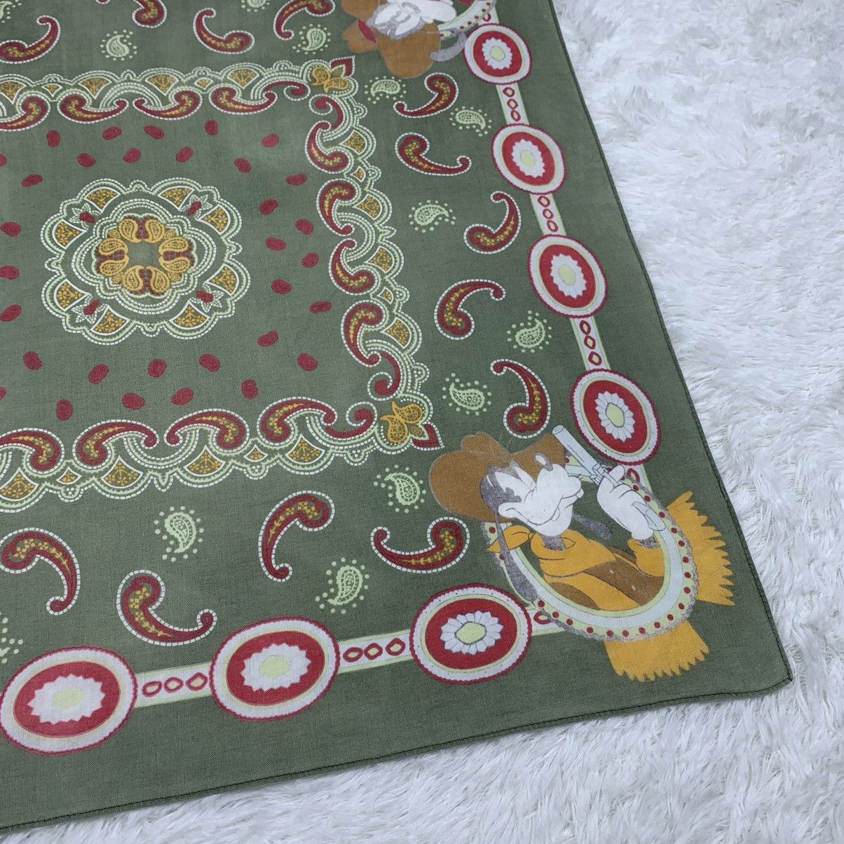 Disney × Mickey Mouse GOOFY bandana handkerchief handky paisley design Size ONE SIZE - 11 Thumbnail
