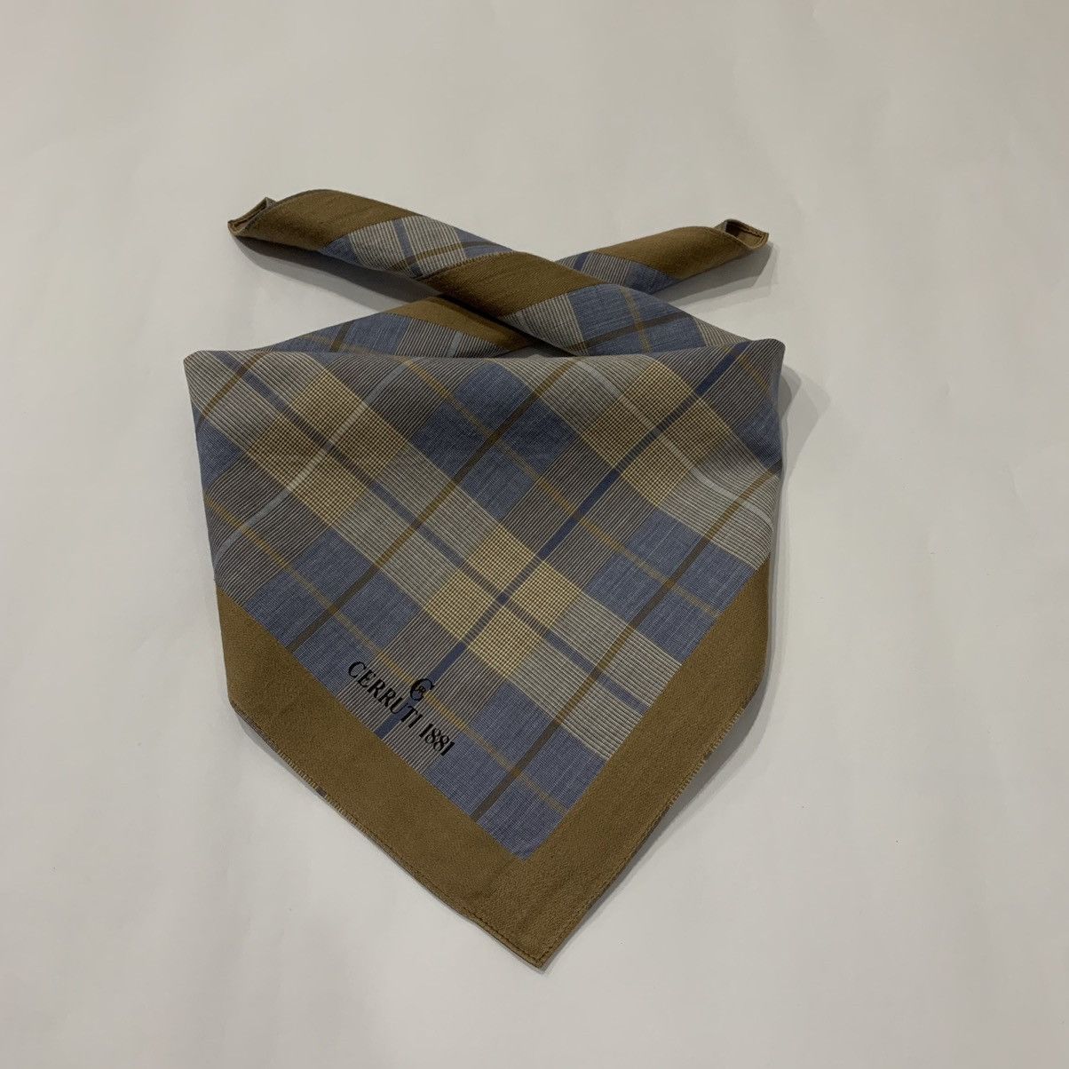 Cerruti 1881 × Designer CERRUTI 1881 handkerchief bandana handky Size ONE SIZE - 1 Thumbnail