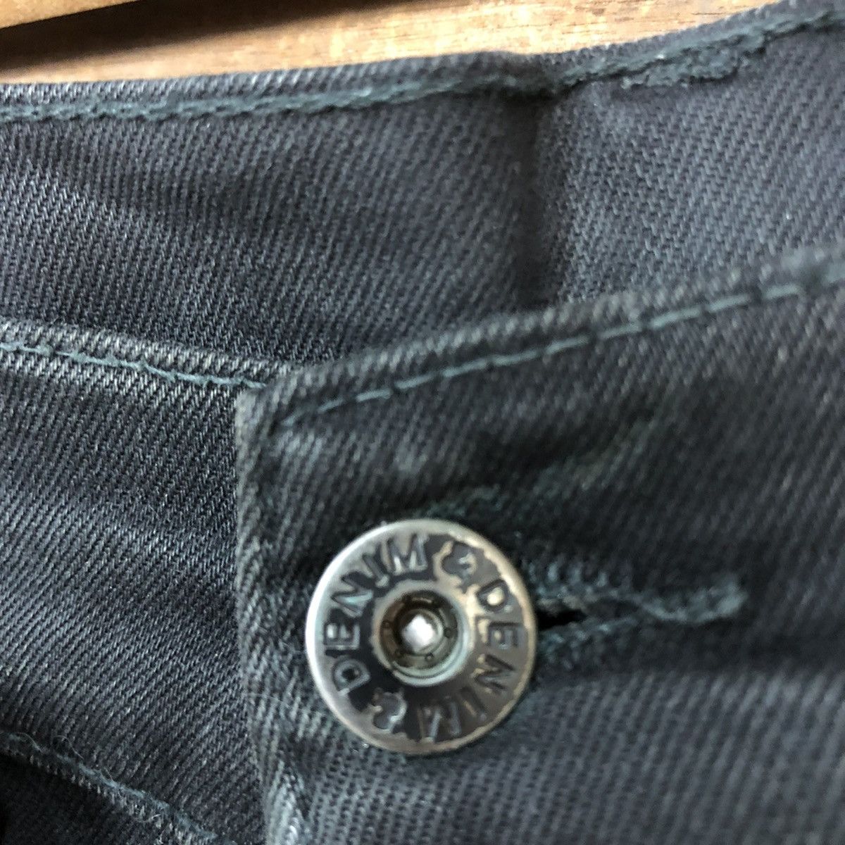 H&M H&M Black Disstressed Denim Jeans Pants #c1244 Size US 33 - 9 Thumbnail