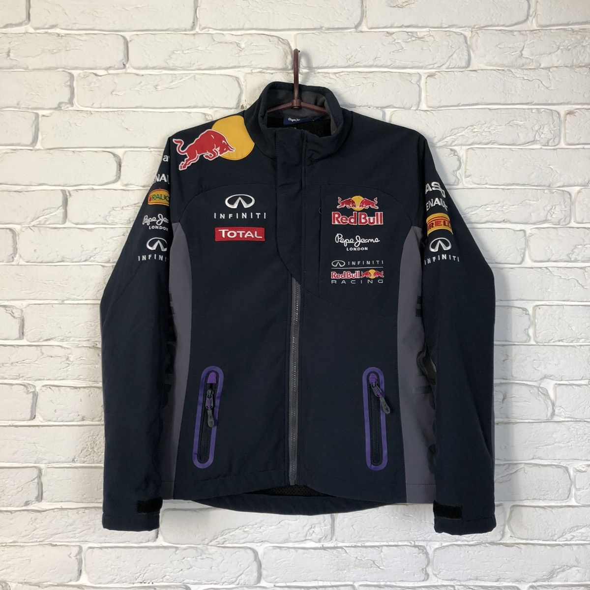 Infiniti Red Bull Racing jacket - Outerwear