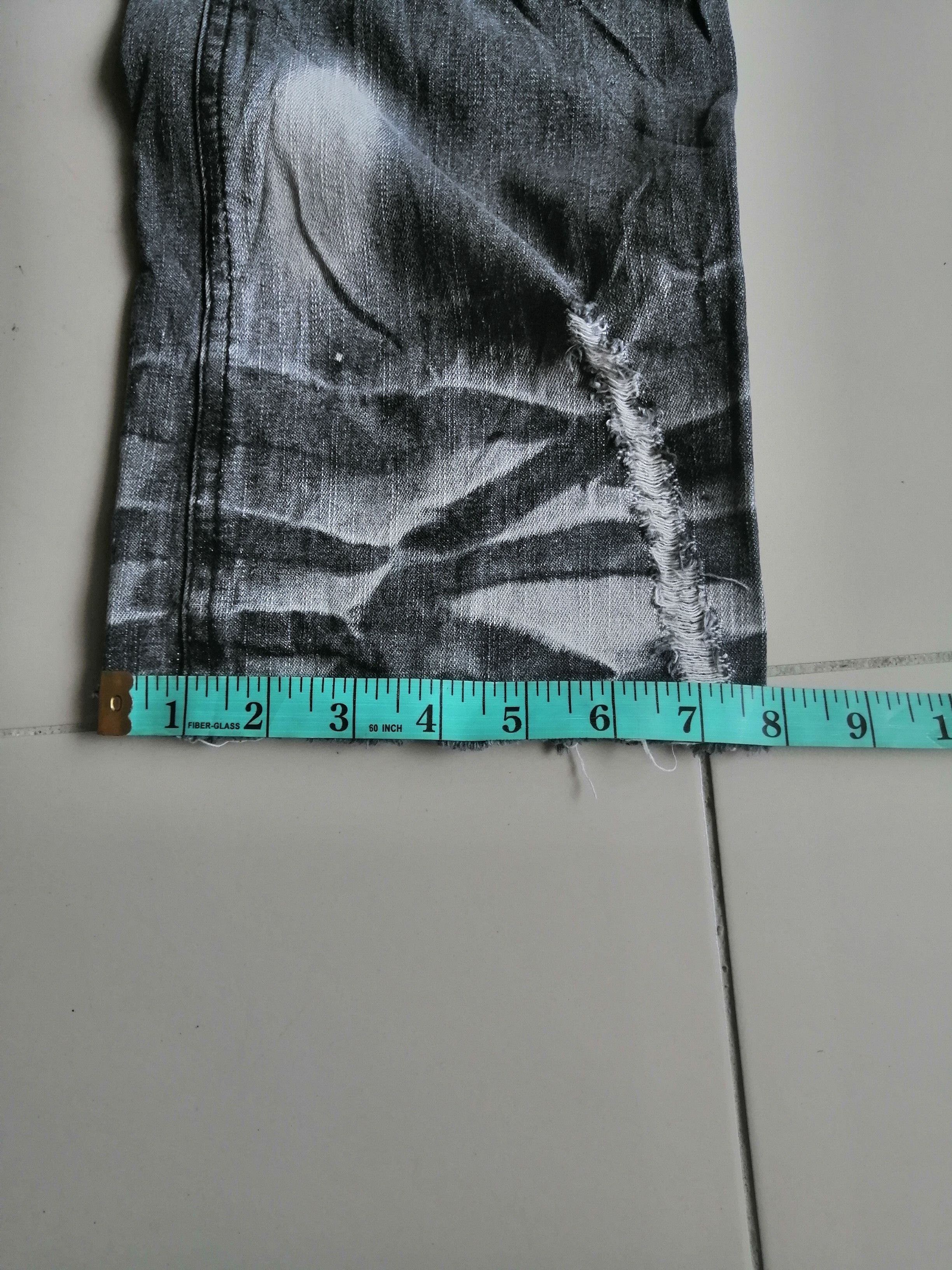 Japanese Brand LOWBOX Distressed denim Size US 31 - 20 Thumbnail